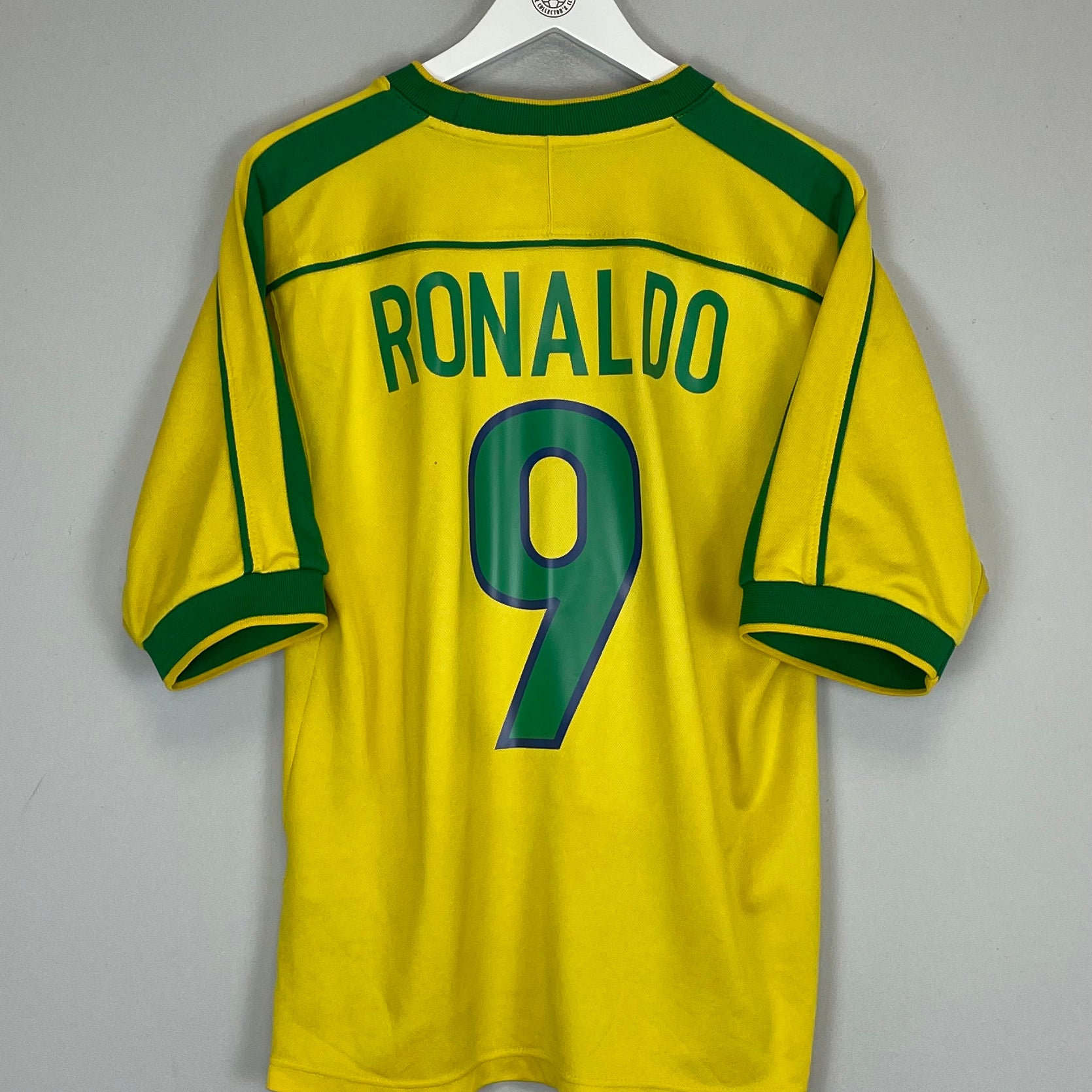 Shop 1998/00 BRAZIL RONALDO #9 HOME SHIRT (M) NIKE, classic football shirts, vintage football shirts & retro soccer jerseys at Cult Kits