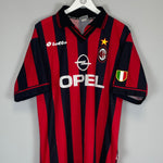 Shop 1997/98 AC MILAN BAGGIO #18 HOME SHIRT (L) LOTTO, classic football shirts, vintage football shirts & retro soccer jerseys at Cult Kits
