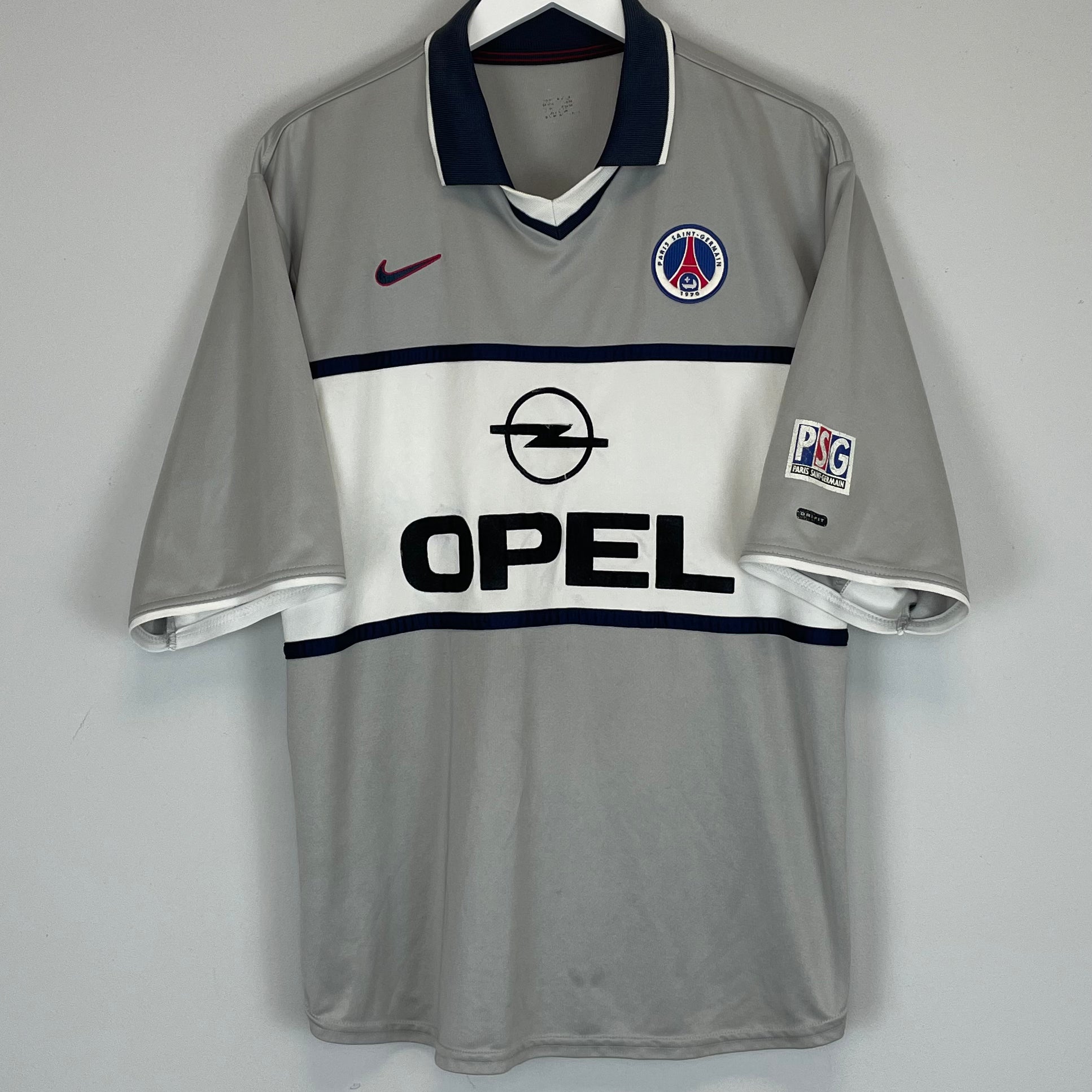 Shop 2000/01 PSG AWAY SHIRT (L) NIKE, classic football shirts, vintage football shirts & retro soccer jerseys at Cult Kits