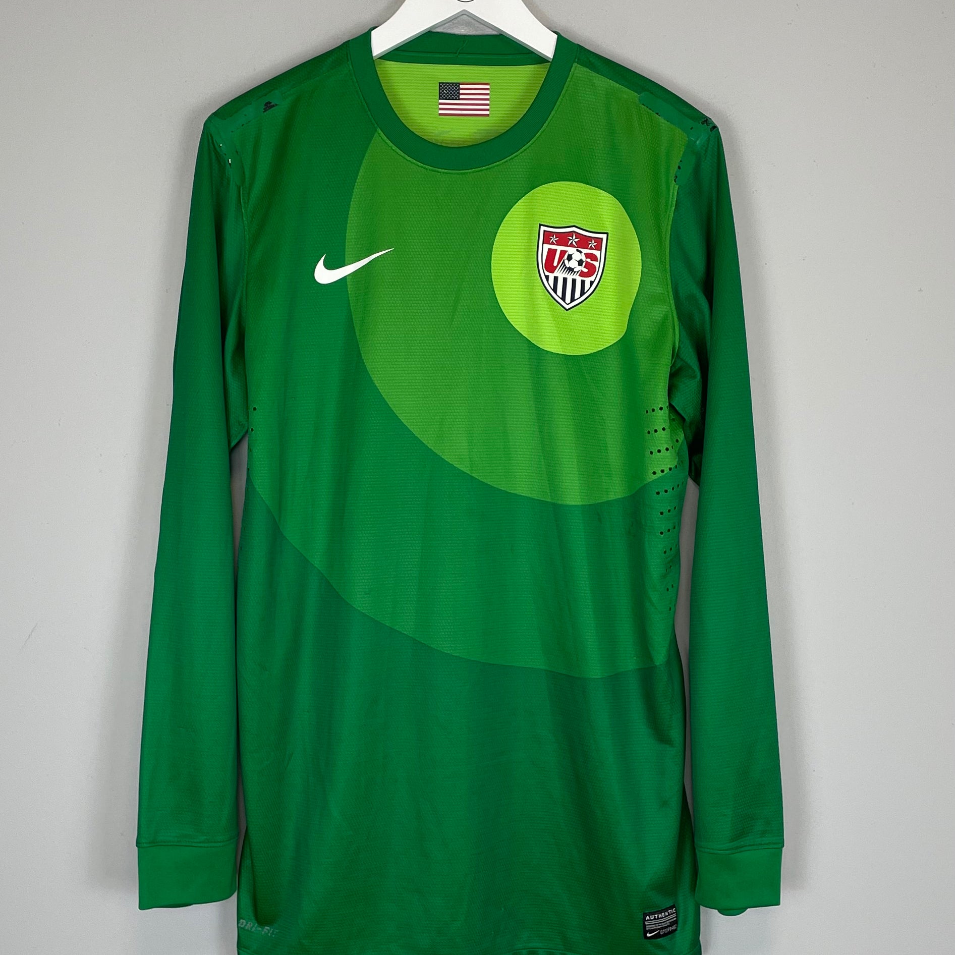 Shop 2012/13 USA *PLAYER ISSUE* GK SHIRT (L) NIKE, classic football shirts, vintage football shirts & retro soccer jerseys at Cult Kits
