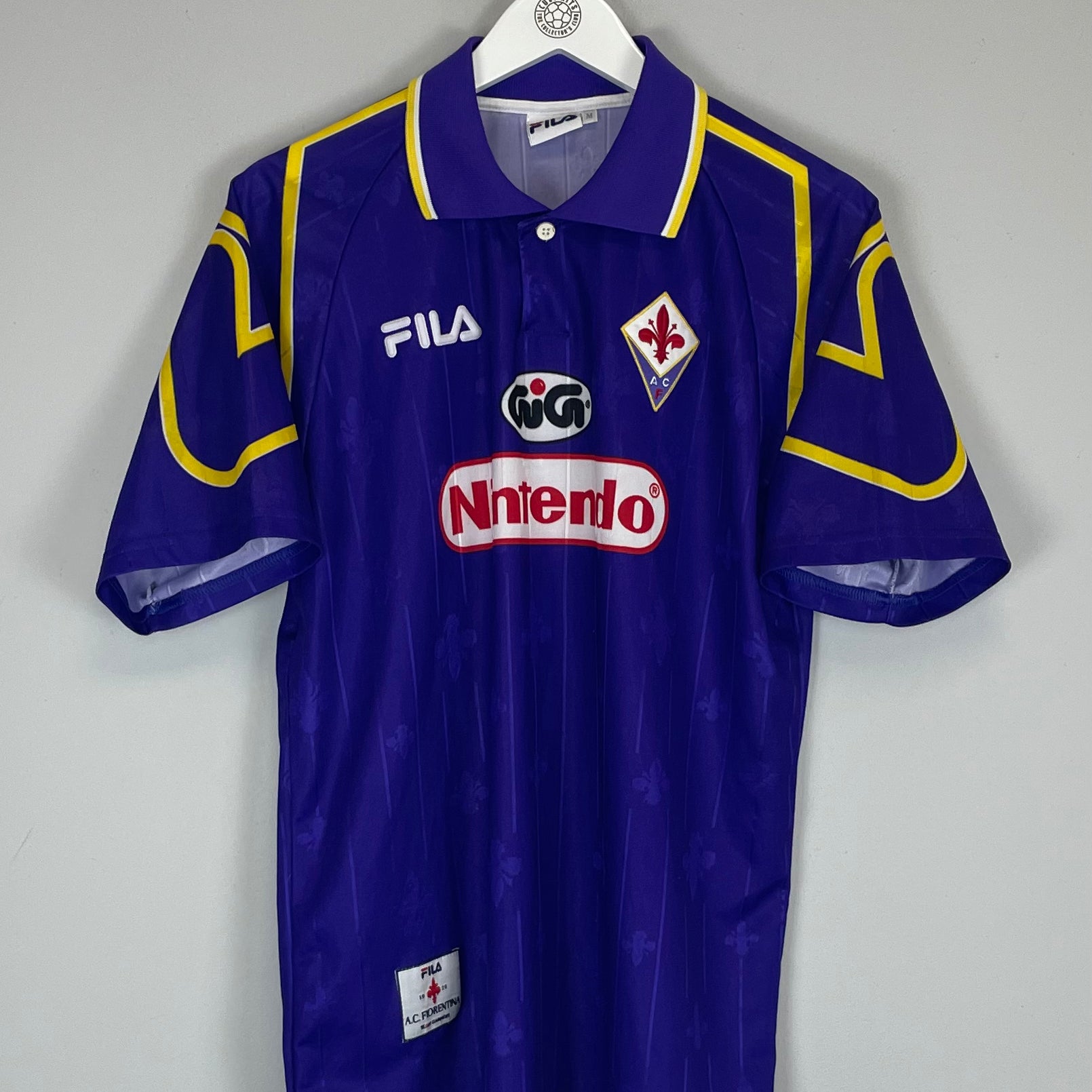 Shop 1997/98 FIORENTINA HOME SHIRT (M) FILA, classic football shirts, vintage football shirts & retro soccer jerseys at Cult Kits