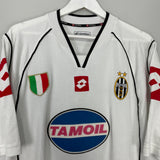 Shop 2002/03 JUVENTUS DEL PIERO #10 AWAY SHIRT (XL) LOTTO, classic football shirts, vintage football shirts & retro soccer jerseys at Cult Kits