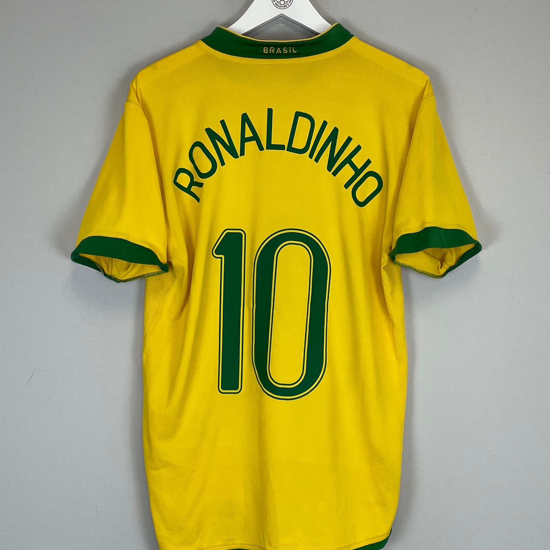 Shop 2006/07 BRAZIL RONALDINHO #10 HOME SHIRT (L) NIKE, classic football shirts, vintage football shirts & retro soccer jerseys at Cult Kits