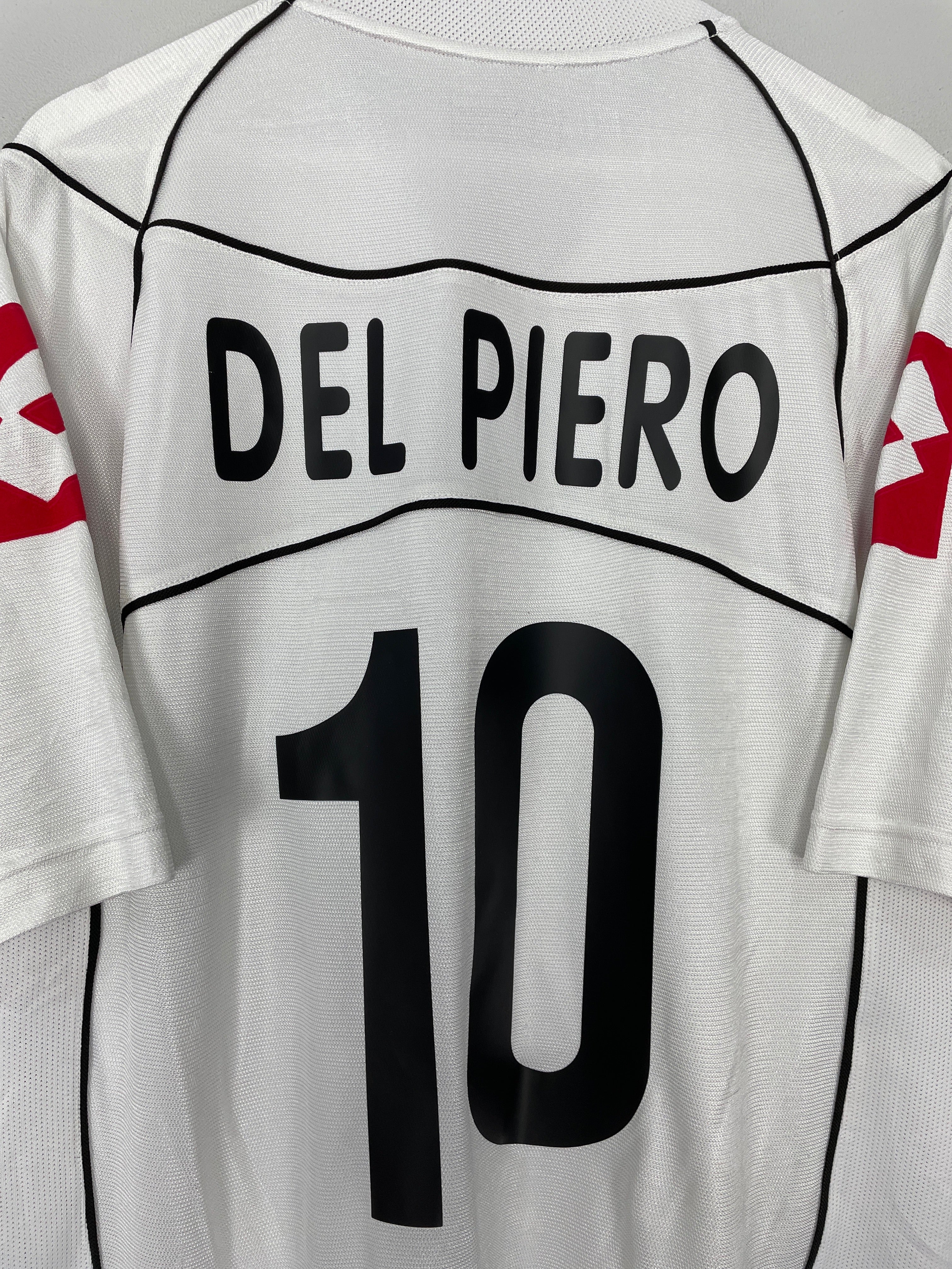 Shop 2002/03 JUVENTUS DEL PIERO #10 AWAY SHIRT (XL) LOTTO, classic football shirts, vintage football shirts & retro soccer jerseys at Cult Kits