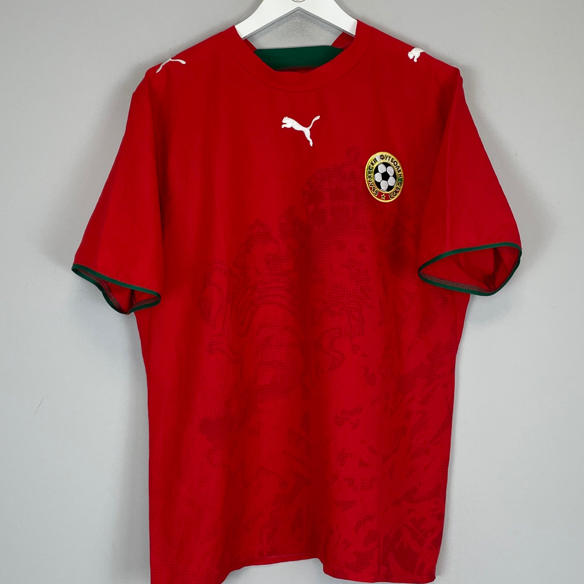 Shop 2006/07 BULGARIA AWAY SHIRT (L) PUMA, classic football shirts, vintage football shirts & retro soccer jerseys at Cult Kits