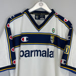 Shop 2001/02 PARMA AWAY SHIRT (XL) CHAMPION, classic football shirts, vintage football shirts & retro soccer jerseys at Cult Kits
