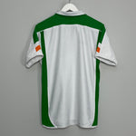 Shop 2003/05 IRELAND AWAY SHIRT (S) UMBRO, classic football shirts, vintage football shirts & retro soccer jerseys at Cult Kits