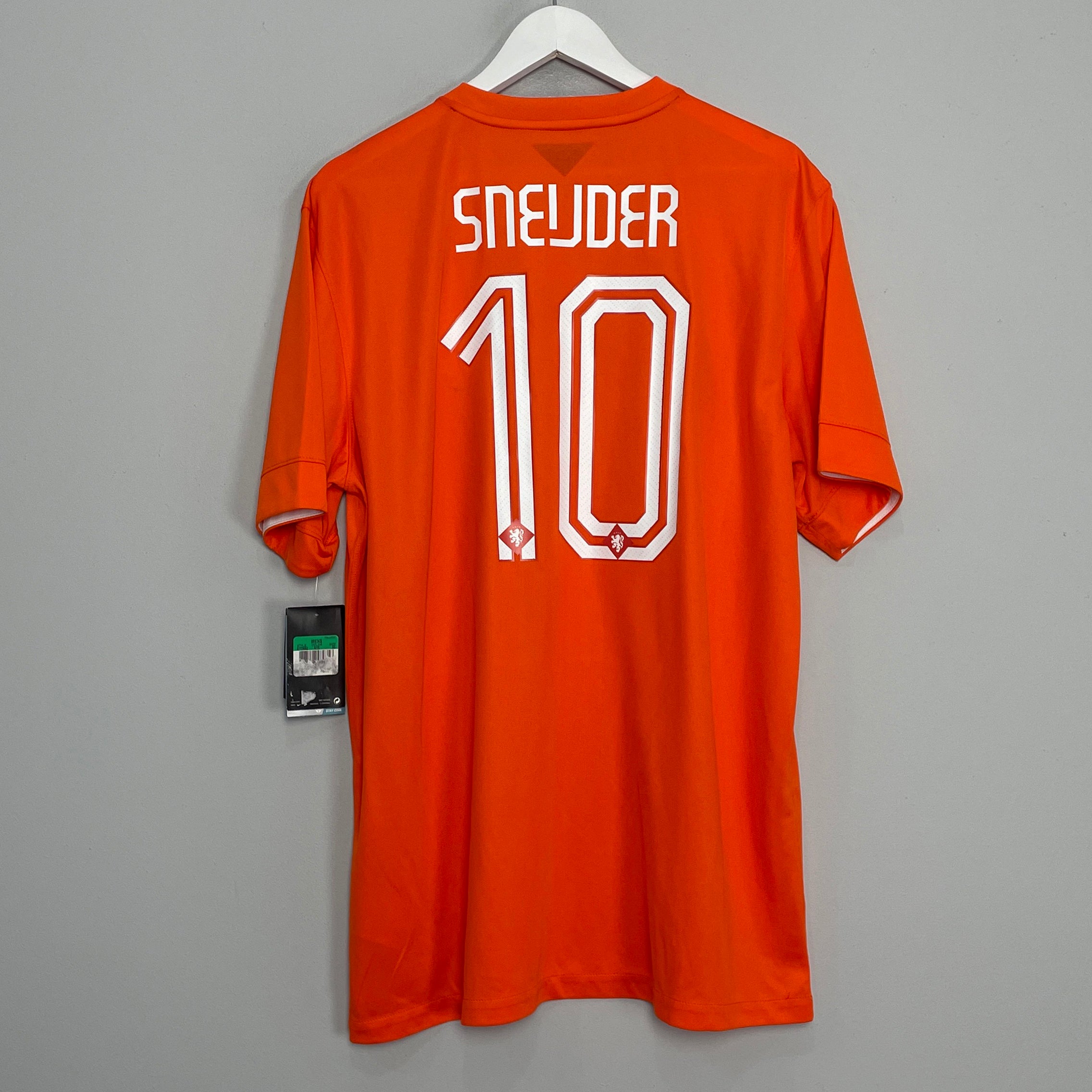 Shop 2014/15 NETHERLANDS SNEIJDER #10 *BNWT* HOME SHIRT (XL) NIKE, classic football shirts, vintage football shirts & retro soccer jerseys at Cult Kits