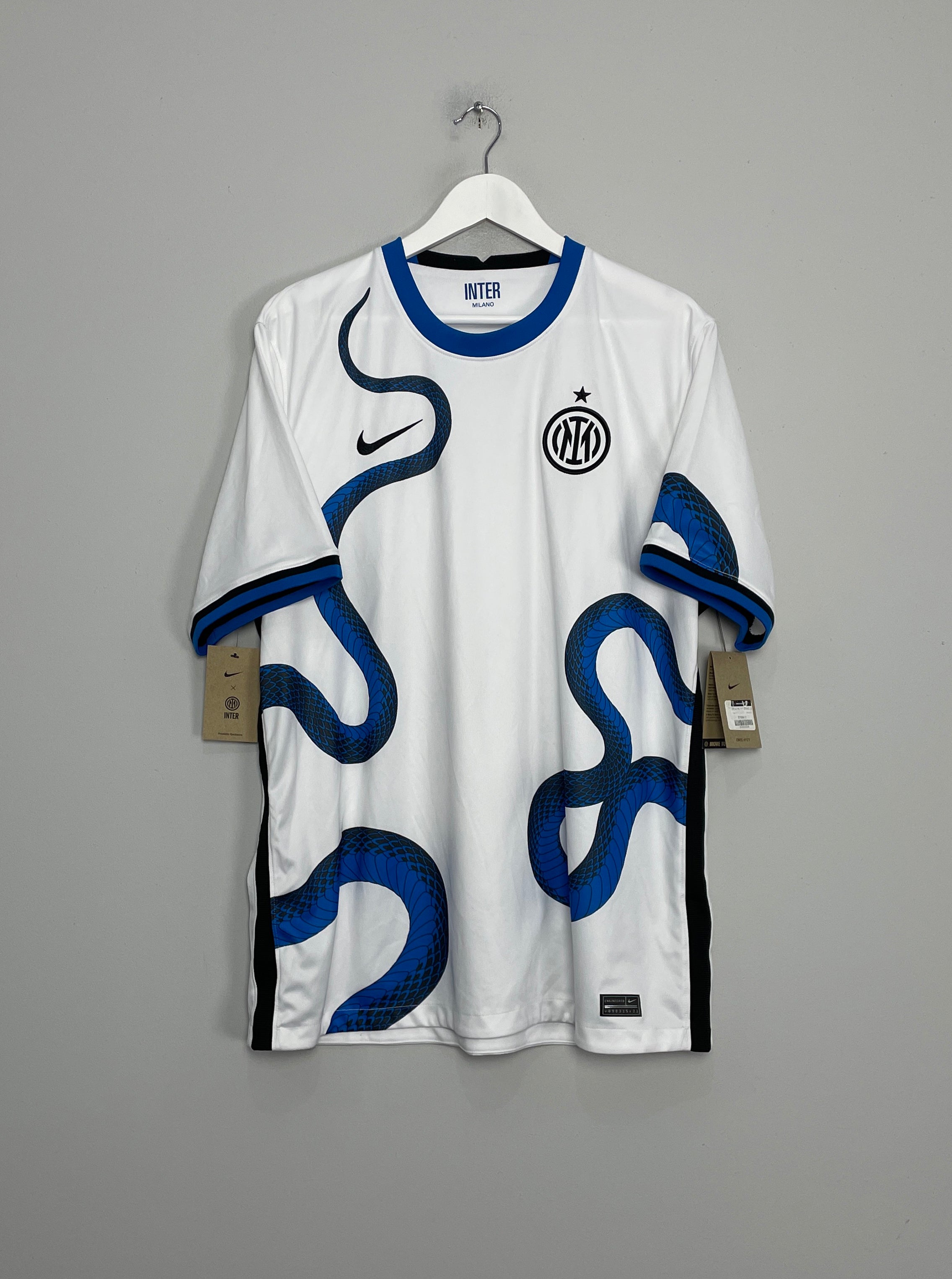 Shop 2021/22 INTER MILAN *BNWT* AWAY SHIRT (XL) NIKE, classic football shirts, vintage football shirts & retro soccer jerseys at Cult Kits