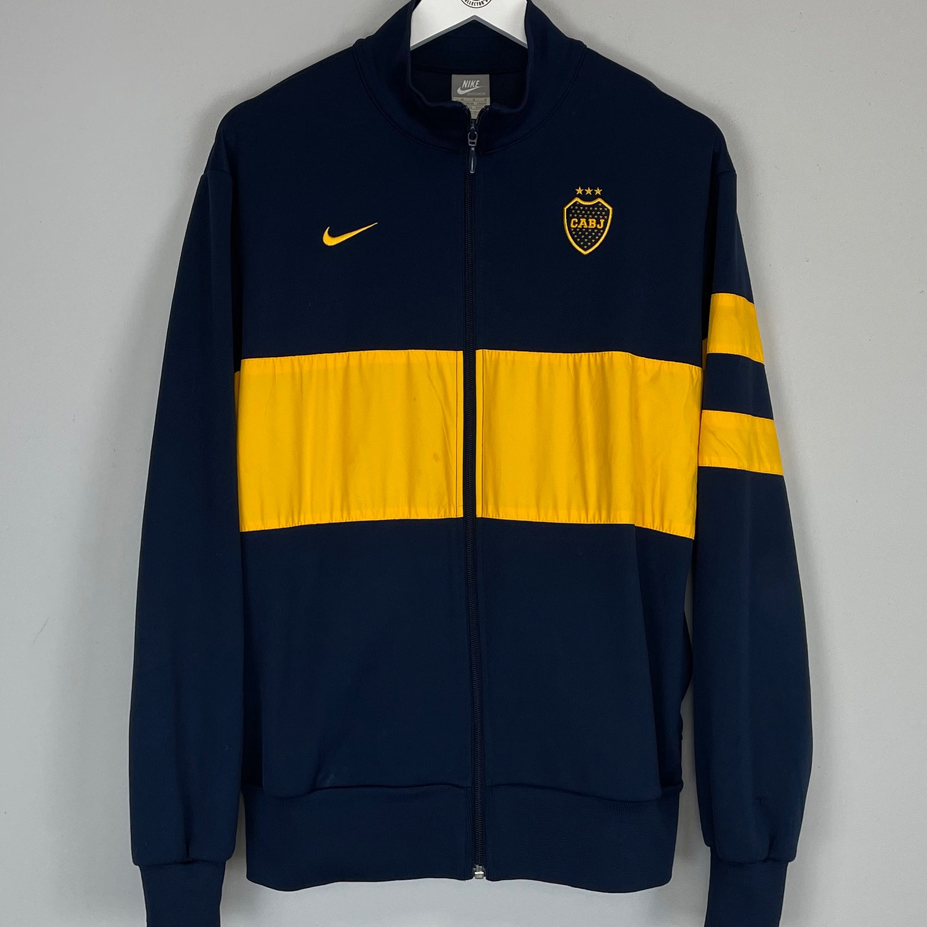 Shop 2007/08 BOCA JUNIORS TRACK JACKET (M) NIKE, classic football shirts, vintage football shirts & retro soccer jerseys at Cult Kits