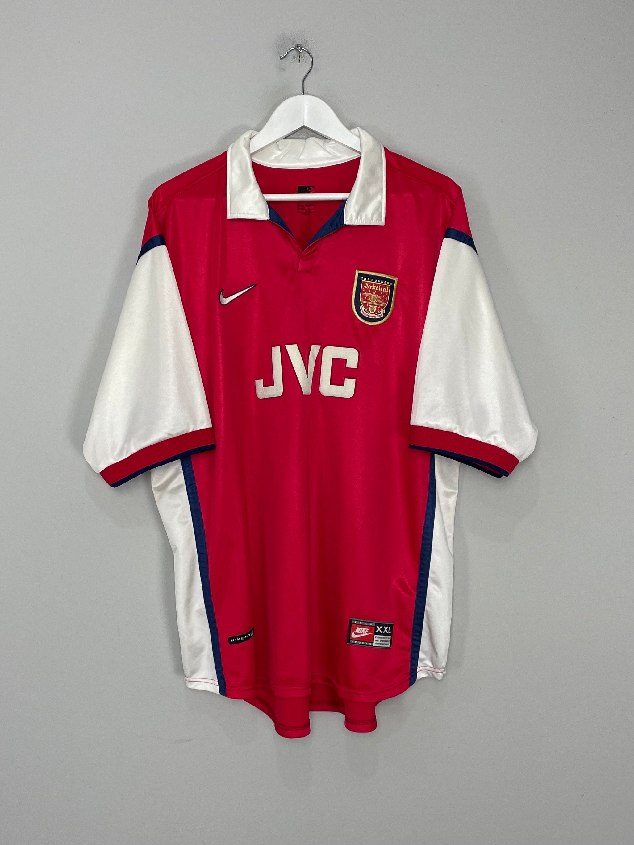 Shop 1998/99 ARSENAL BERGKAMP #10 HOME SHIRT (XXL) NIKE, classic football shirts, vintage football shirts & retro soccer jerseys at Cult Kits