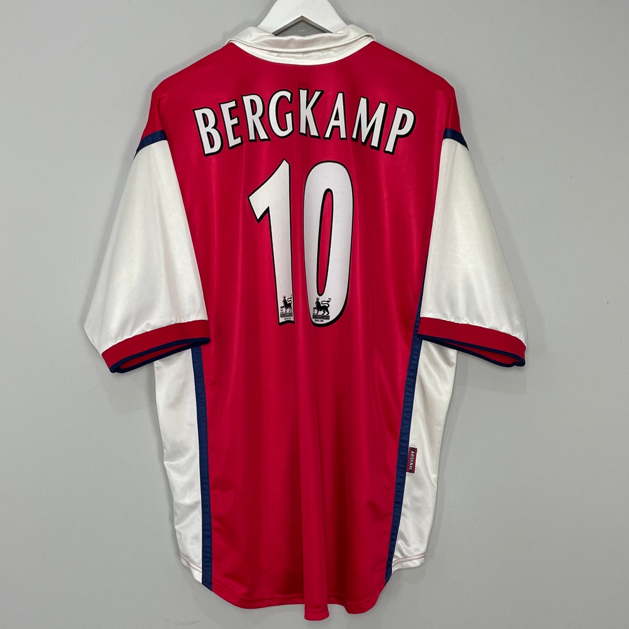 Shop 1998/99 ARSENAL BERGKAMP #10 HOME SHIRT (XXL) NIKE, classic football shirts, vintage football shirts & retro soccer jerseys at Cult Kits
