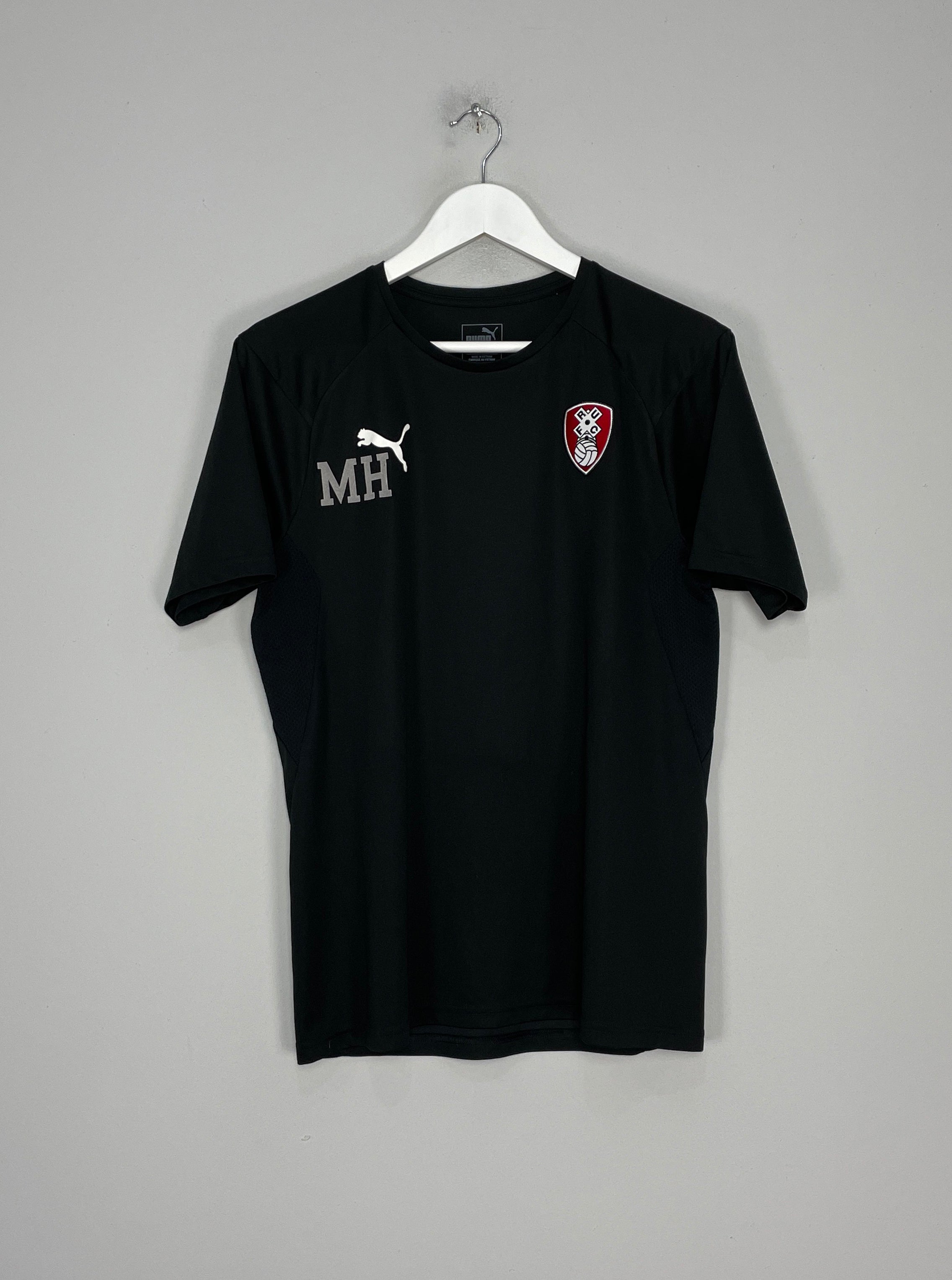 Shop 2018/19 ROTHERHAM *STAFF ISSUE* TRAINING SHIRT (M) PUMA, classic football shirts, vintage football shirts & retro soccer jerseys at Cult Kits