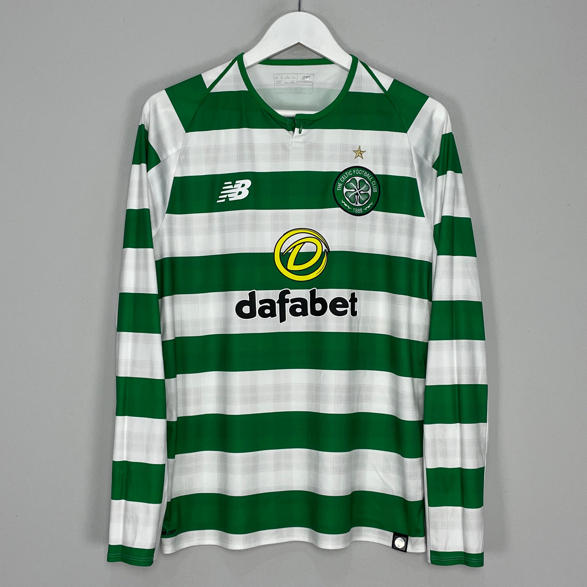 Shop 2018/19 CELTIC L/S HOME SHIRT (M) NEW BALANCE, classic football shirts, vintage football shirts & retro soccer jerseys at Cult Kits