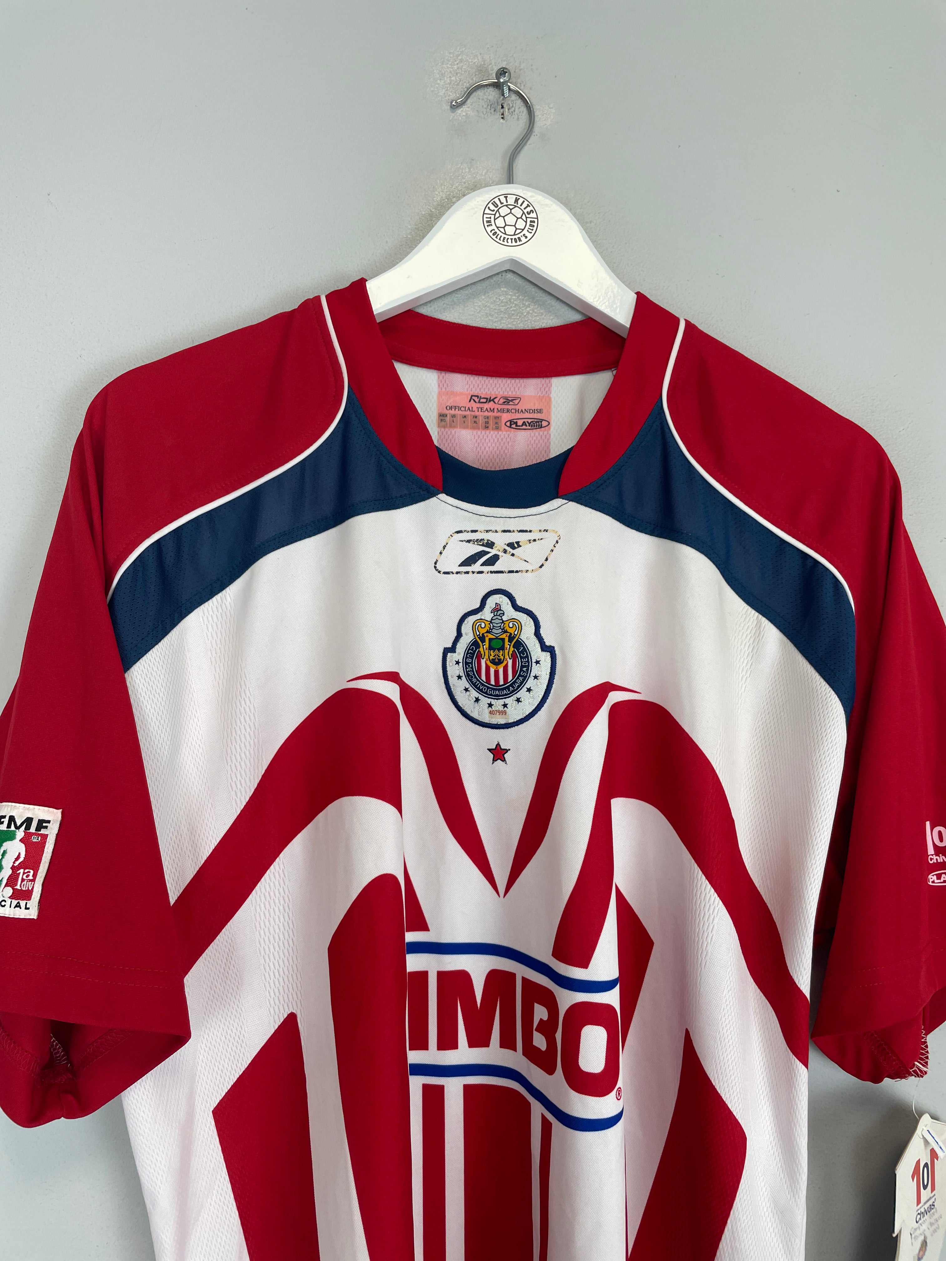Shop 2006/07 CHIVAS GUADALAJARA O.BRAVO #9 *BNWT* HOME SHIRT (XL) REEBOK, classic football shirts, vintage football shirts & retro soccer jerseys at Cult Kits