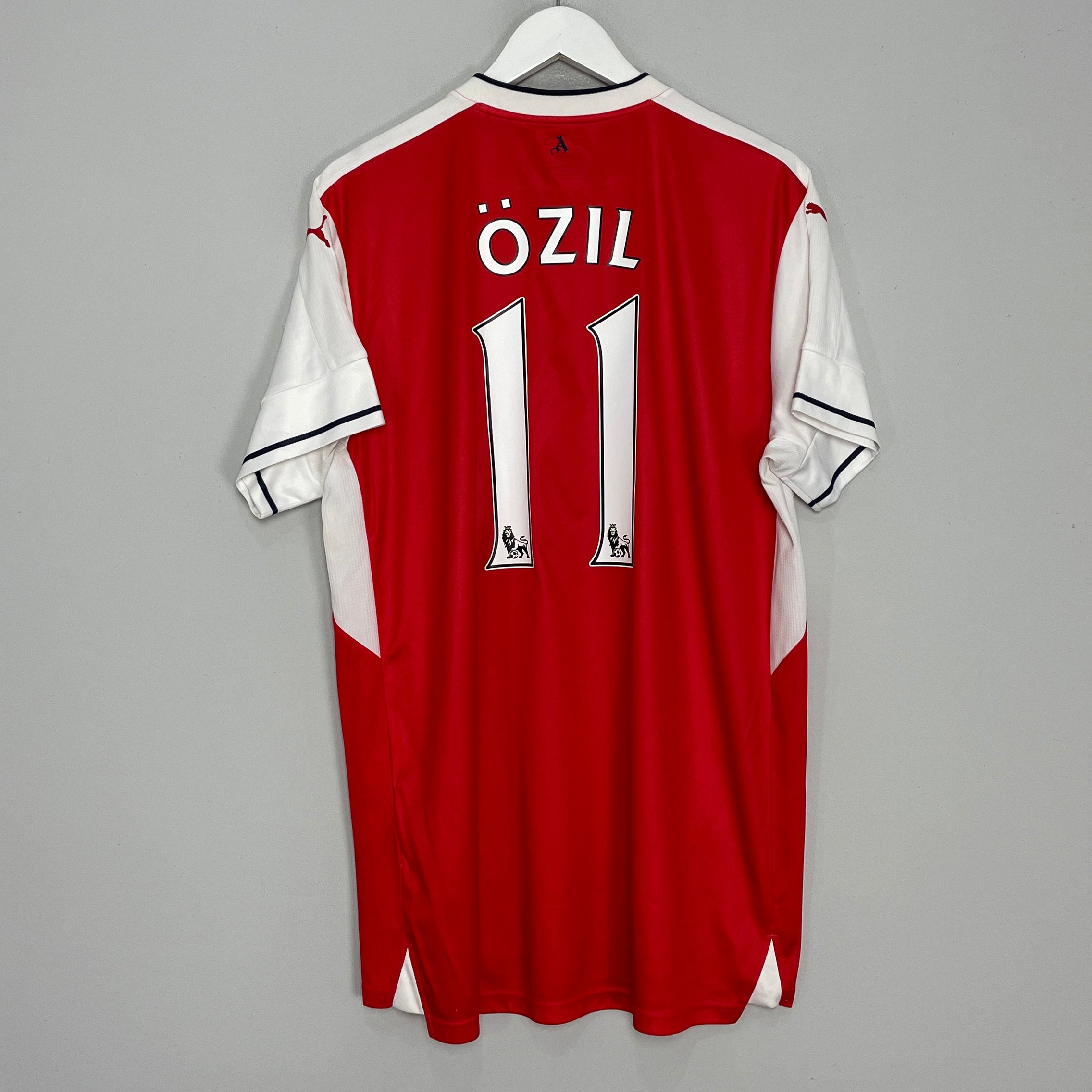 Shop 2016/17 ARSENAL OZIL #11 HOME SHIRT (XL) PUMA, classic football shirts, vintage football shirts & retro soccer jerseys at Cult Kits