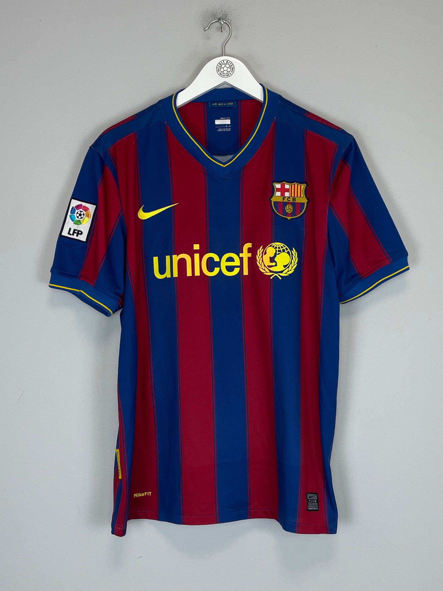 Shop 2009/10 BARCELONA MESSI #10 HOME SHIRT (L) NIKE, classic football shirts, vintage football shirts & retro soccer jerseys at Cult Kits