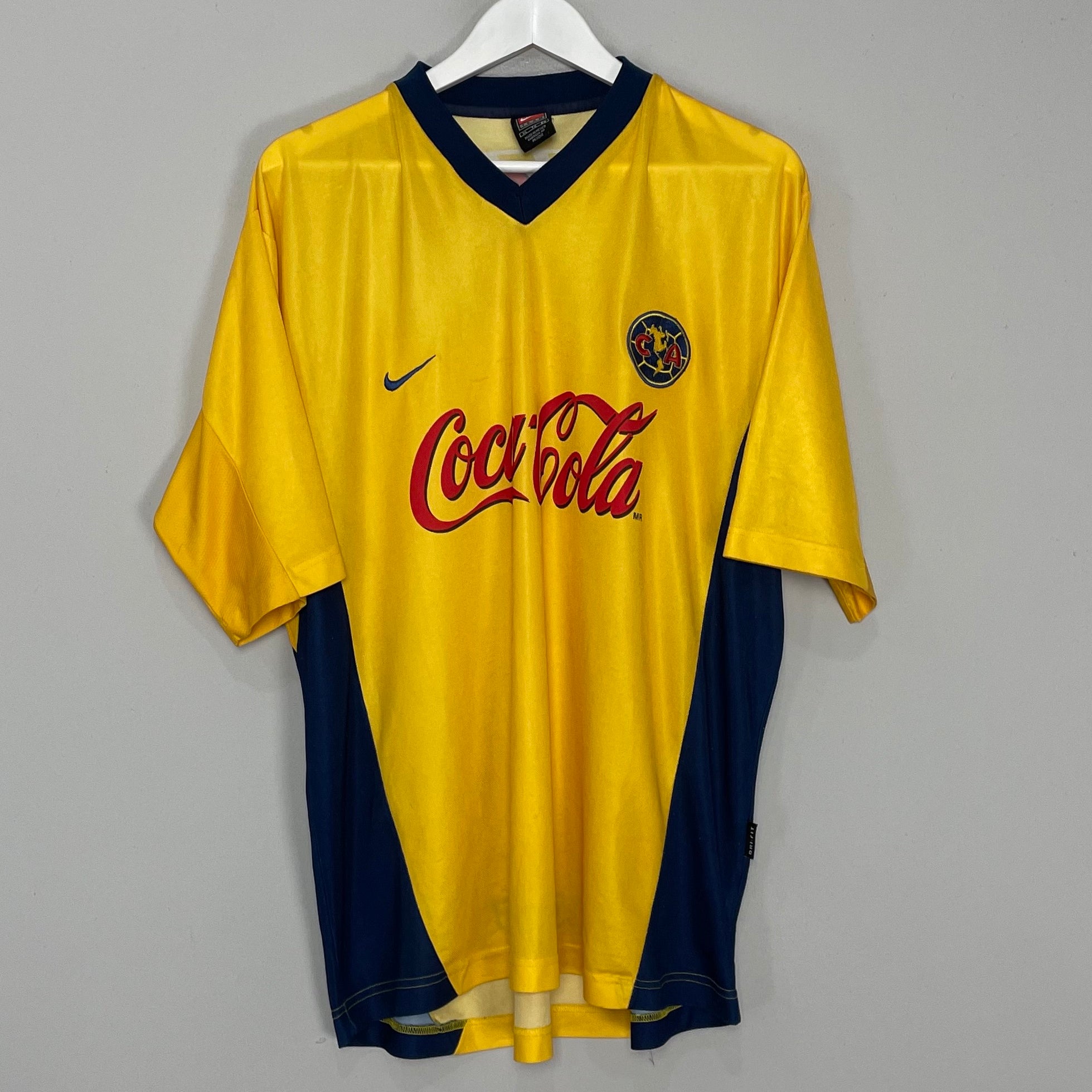Shop 2000/01 CLUB AMERICA HOME SHIRT (XL) NIKE, classic football shirts, vintage football shirts & retro soccer jerseys at Cult Kits