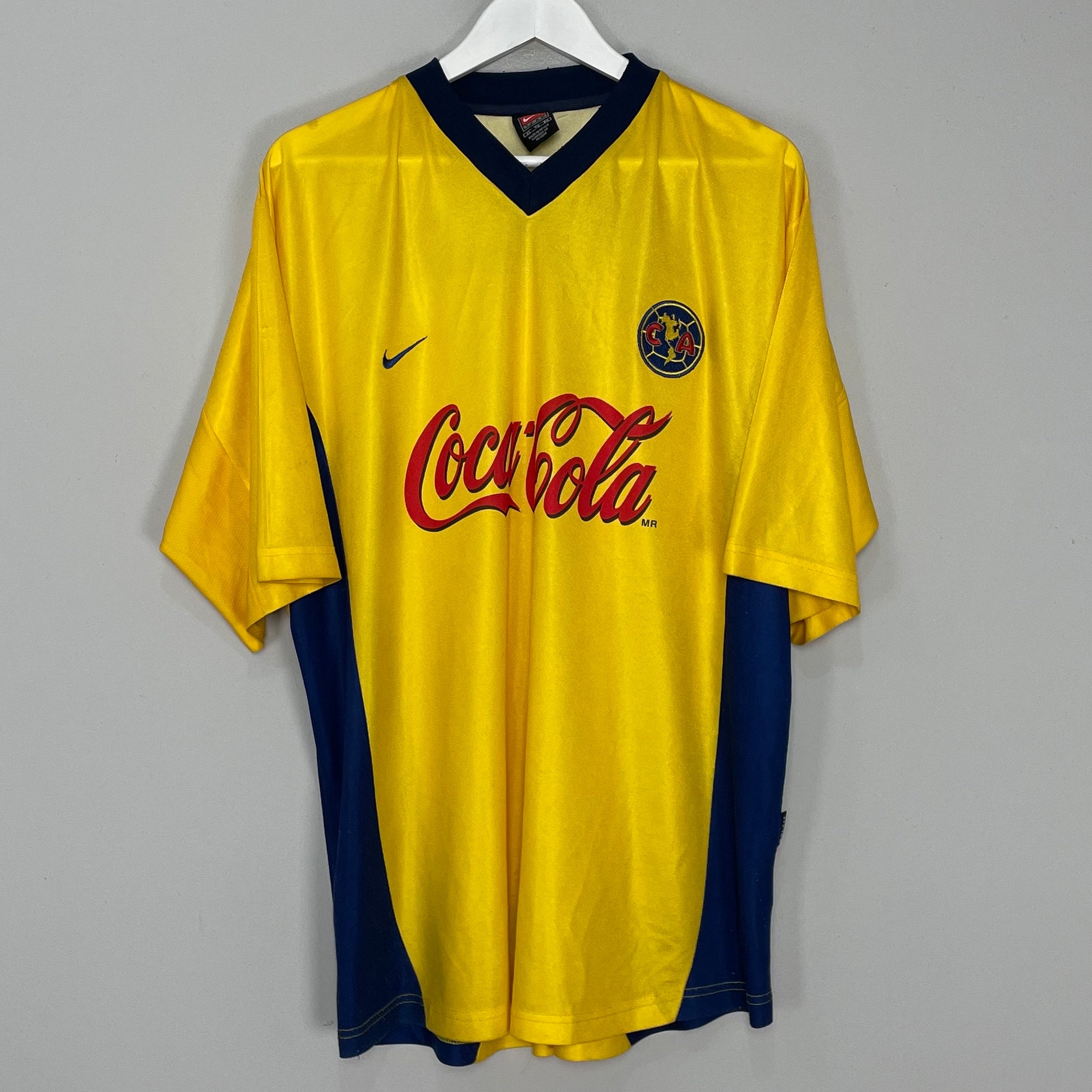 Shop 2000/01 CLUB AMERICA HOME SHIRT (XL) NIKE, classic football shirts, vintage football shirts & retro soccer jerseys at Cult Kits