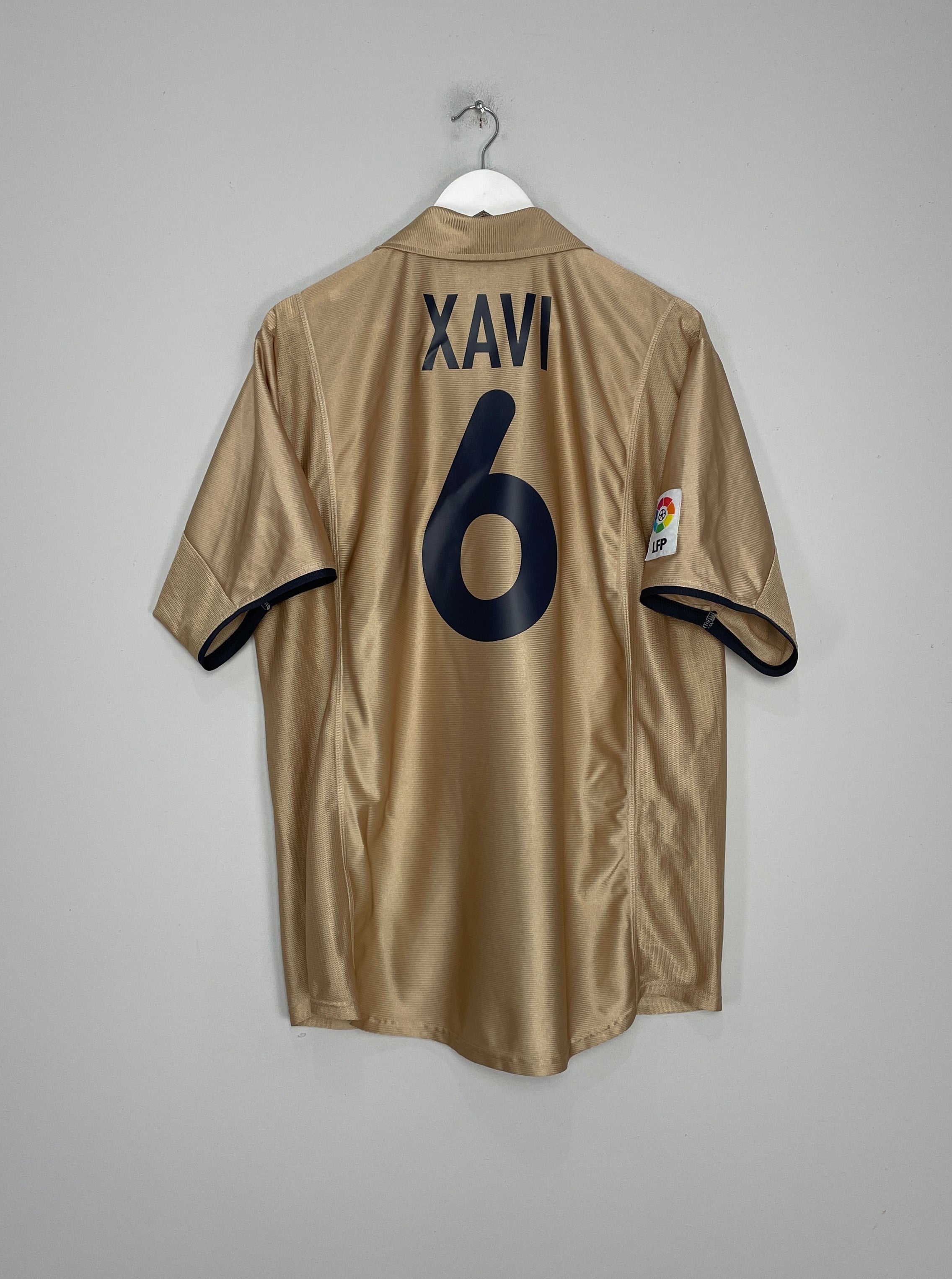Shop 2001/03 BARCELONA XAVI #6 AWAY SHIRT (XL) NIKE, classic football shirts, vintage football shirts & retro soccer jerseys at Cult Kits