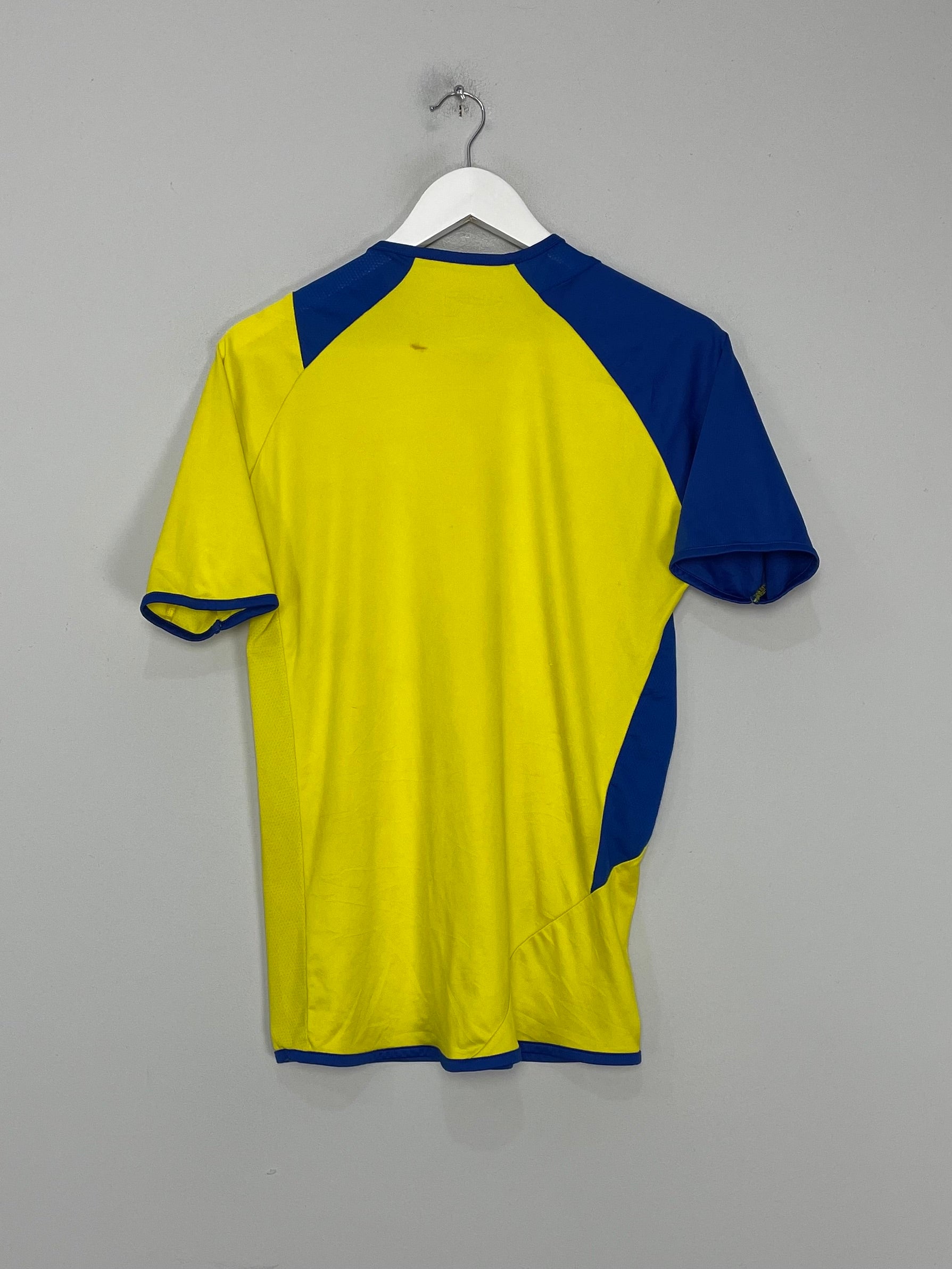 Shop 2006/07 ECUADOR HOME SHIRT (S) MARATHON, classic football shirts, vintage football shirts & retro soccer jerseys at Cult Kits