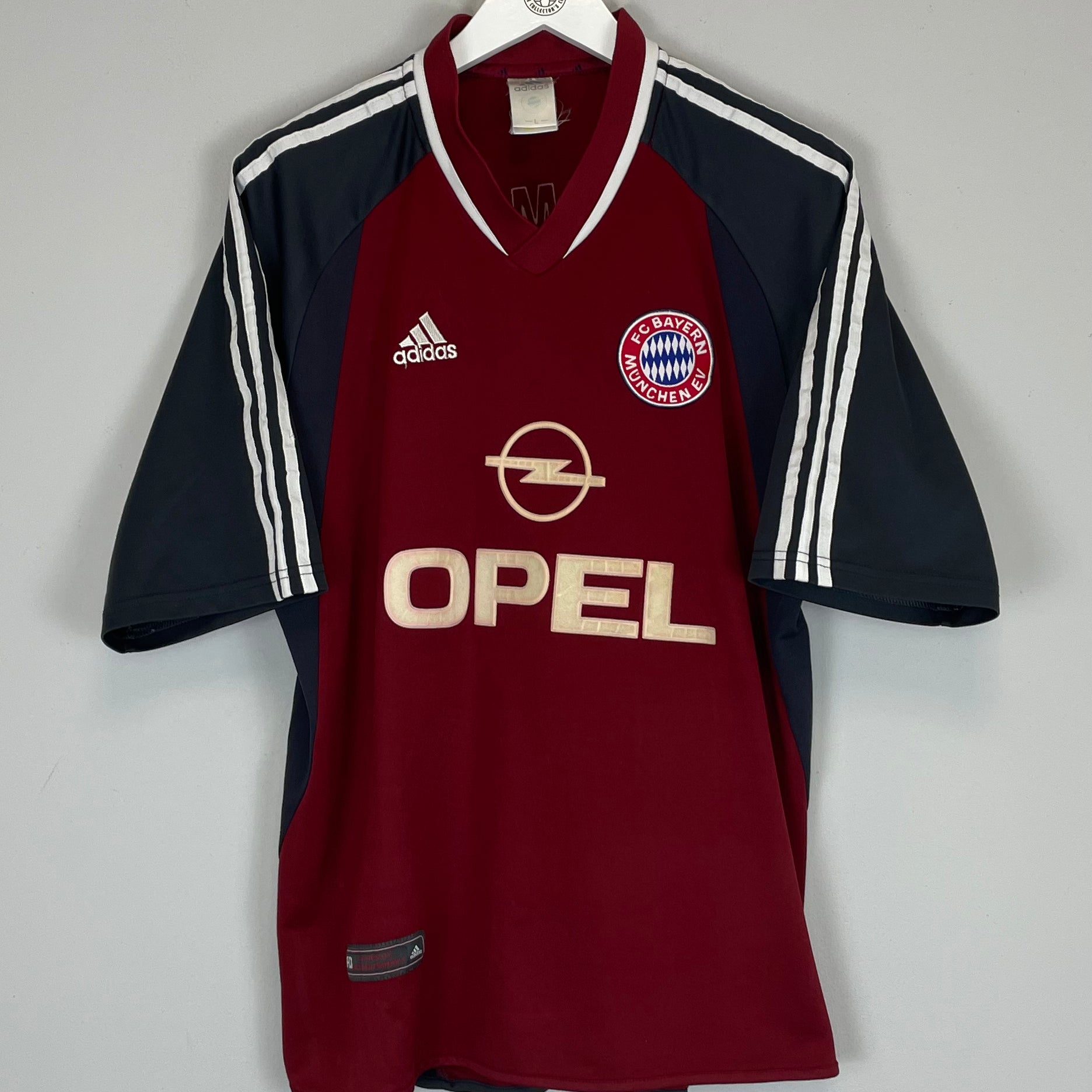 Shop 2001/02 BAYERN MUNICH HOME SHIRT (L) ADIDAS, classic football shirts, vintage football shirts & retro soccer jerseys at Cult Kits