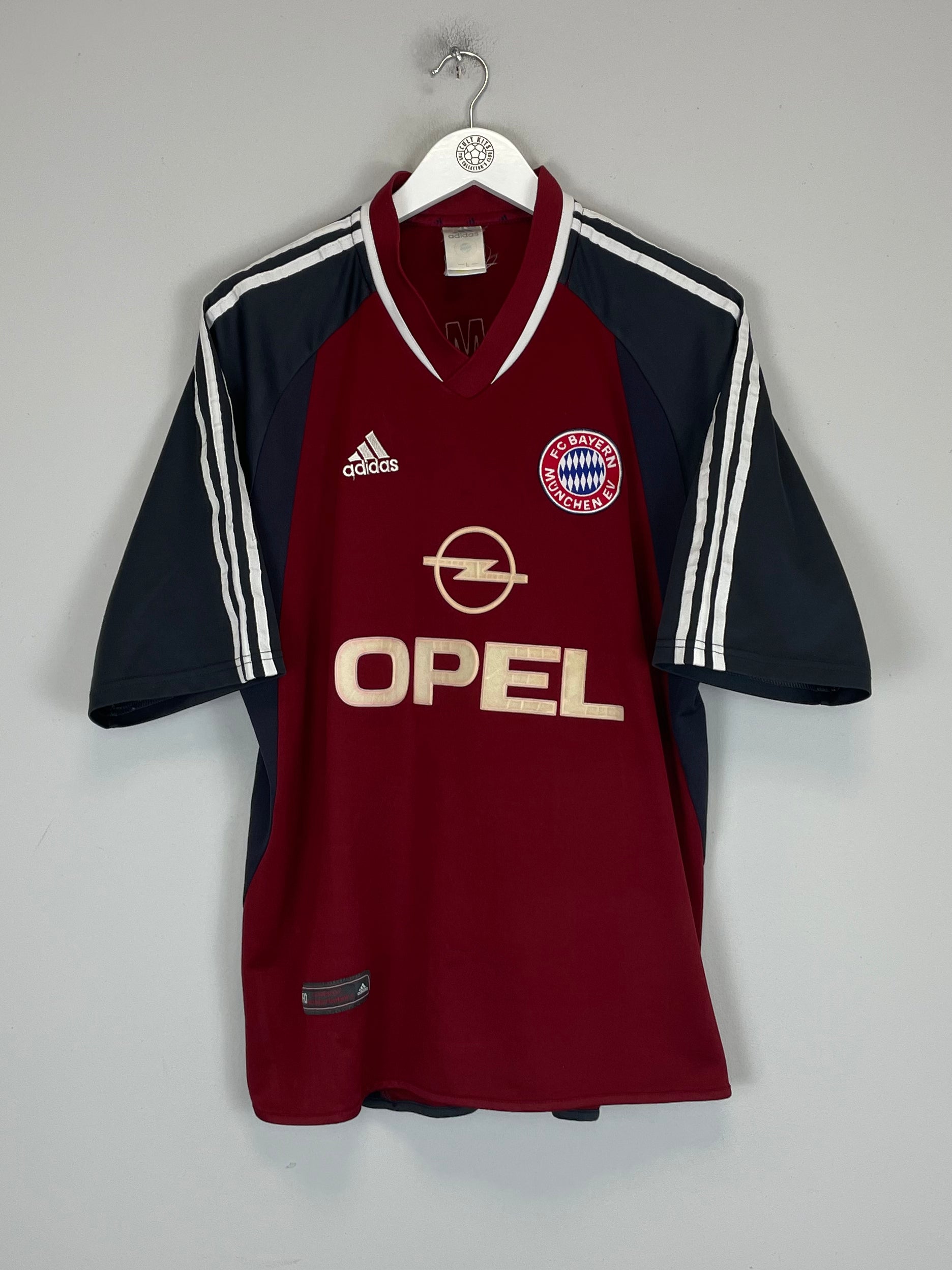 Shop 2001/02 BAYERN MUNICH HOME SHIRT (L) ADIDAS, classic football shirts, vintage football shirts & retro soccer jerseys at Cult Kits
