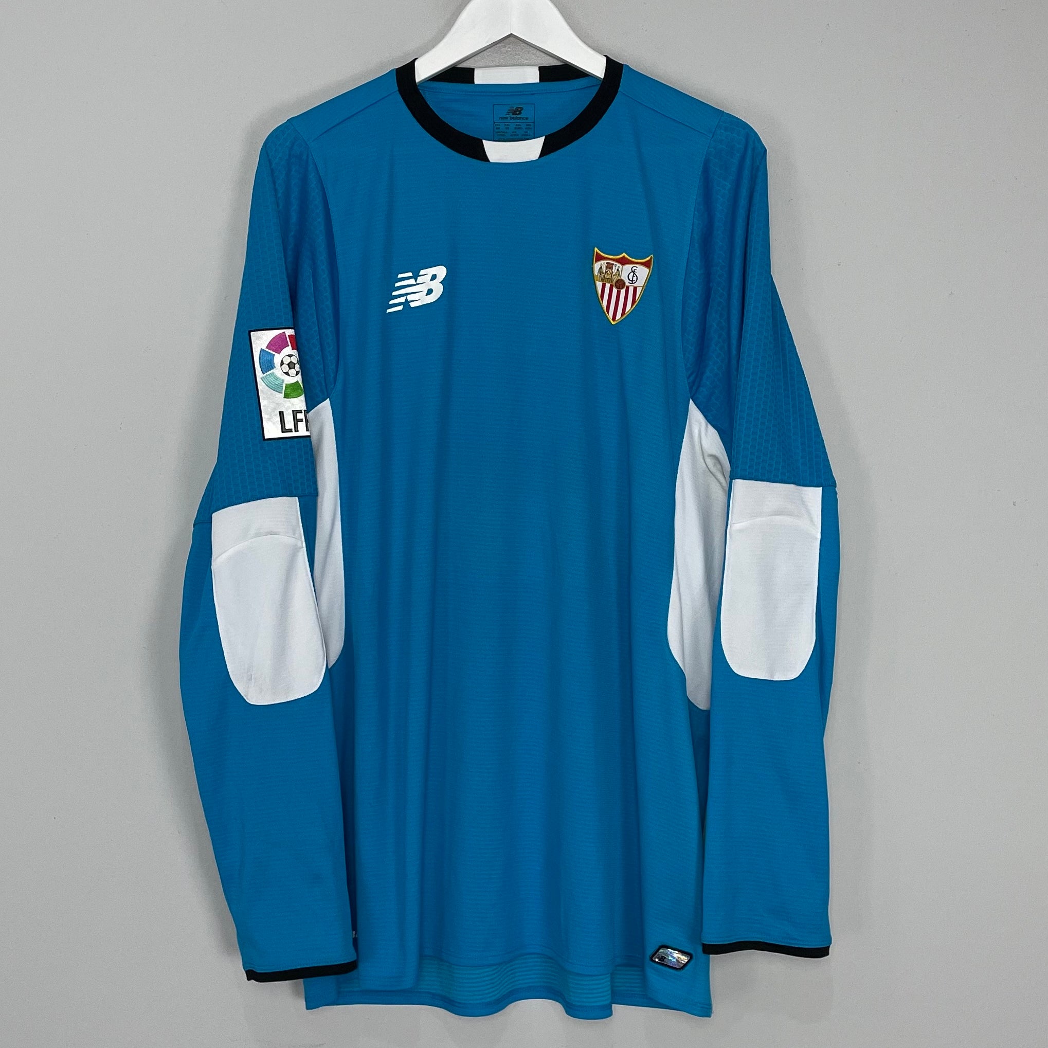 Shop 2015/16 SEVILLA #1 GK SHIRT (XXL) NEW BALANCE, classic football shirts, vintage football shirts & retro soccer jerseys at Cult Kits