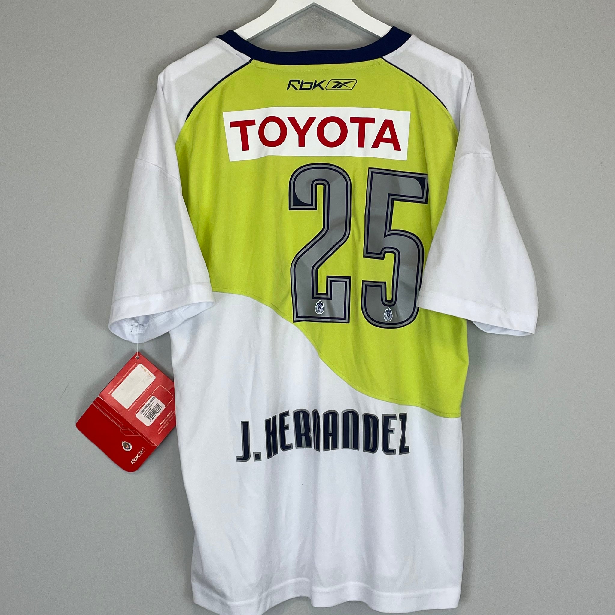 Shop 2007/08 CHIVAS J.HERNANDEZ #25 *BNWT* AWAY SHIRT (XL) REEBOK, classic football shirts, vintage football shirts & retro soccer jerseys at Cult Kits