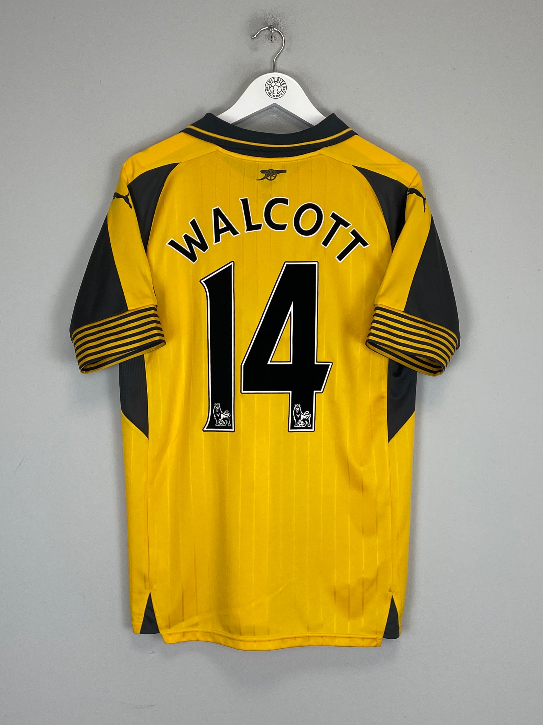 Shop 2016/17 ARSENAL WALCOTT #14 AWAY SHIRT (S) PUMA, classic football shirts, vintage football shirts & retro soccer jerseys at Cult Kits