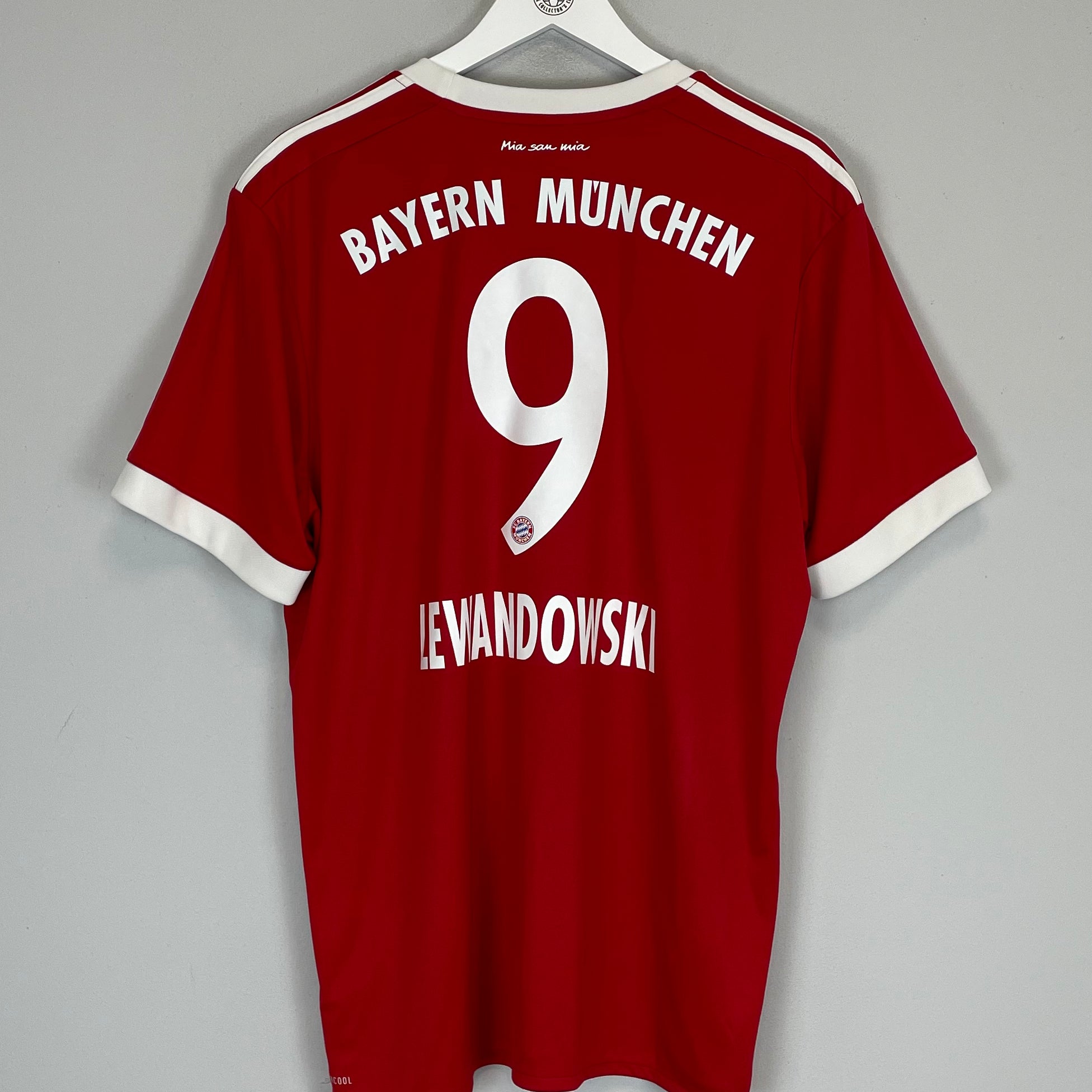 Shop 2017/18 BAYERN MUNICH LEWANDOWSKI #9 HOME SHIRT (XL) ADIDAS, classic football shirts, vintage football shirts & retro soccer jerseys at Cult Kits