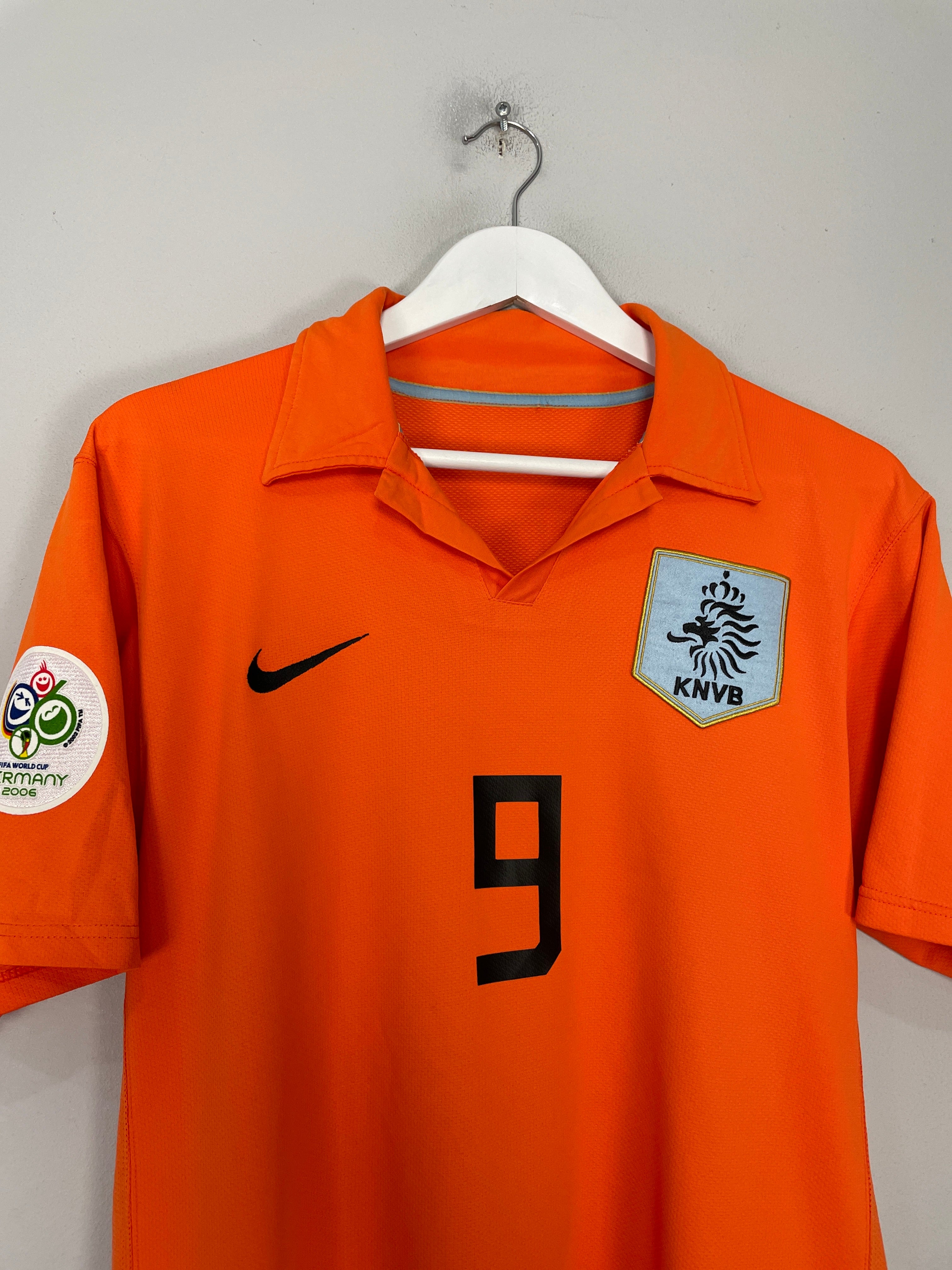 Shop 2006/08 NETHERLANDS V.NISTELROOY #9 HOME SHIRT (S) NIKE, classic football shirts, vintage football shirts & retro soccer jerseys at Cult Kits