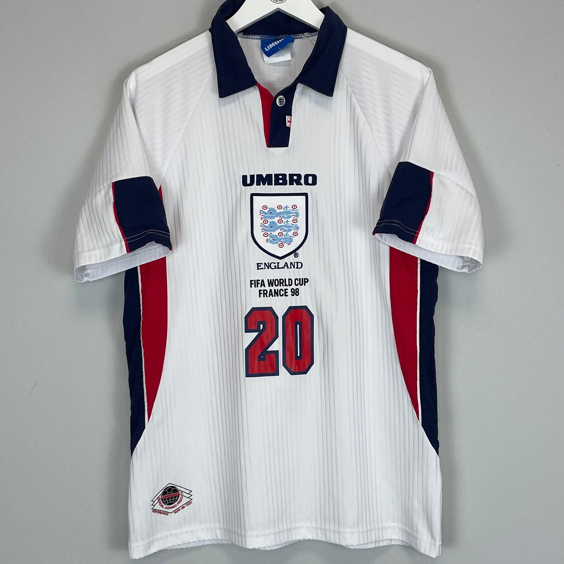 Shop 1997/99 ENGLAND OWEN #20 HOME SHIRT (L) UMBRO, classic football shirts, vintage football shirts & retro soccer jerseys at Cult Kits