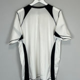 Shop 2006/07 FULHAM HOME SHIRT (XL) AIRNESS, classic football shirts, vintage football shirts & retro soccer jerseys at Cult Kits