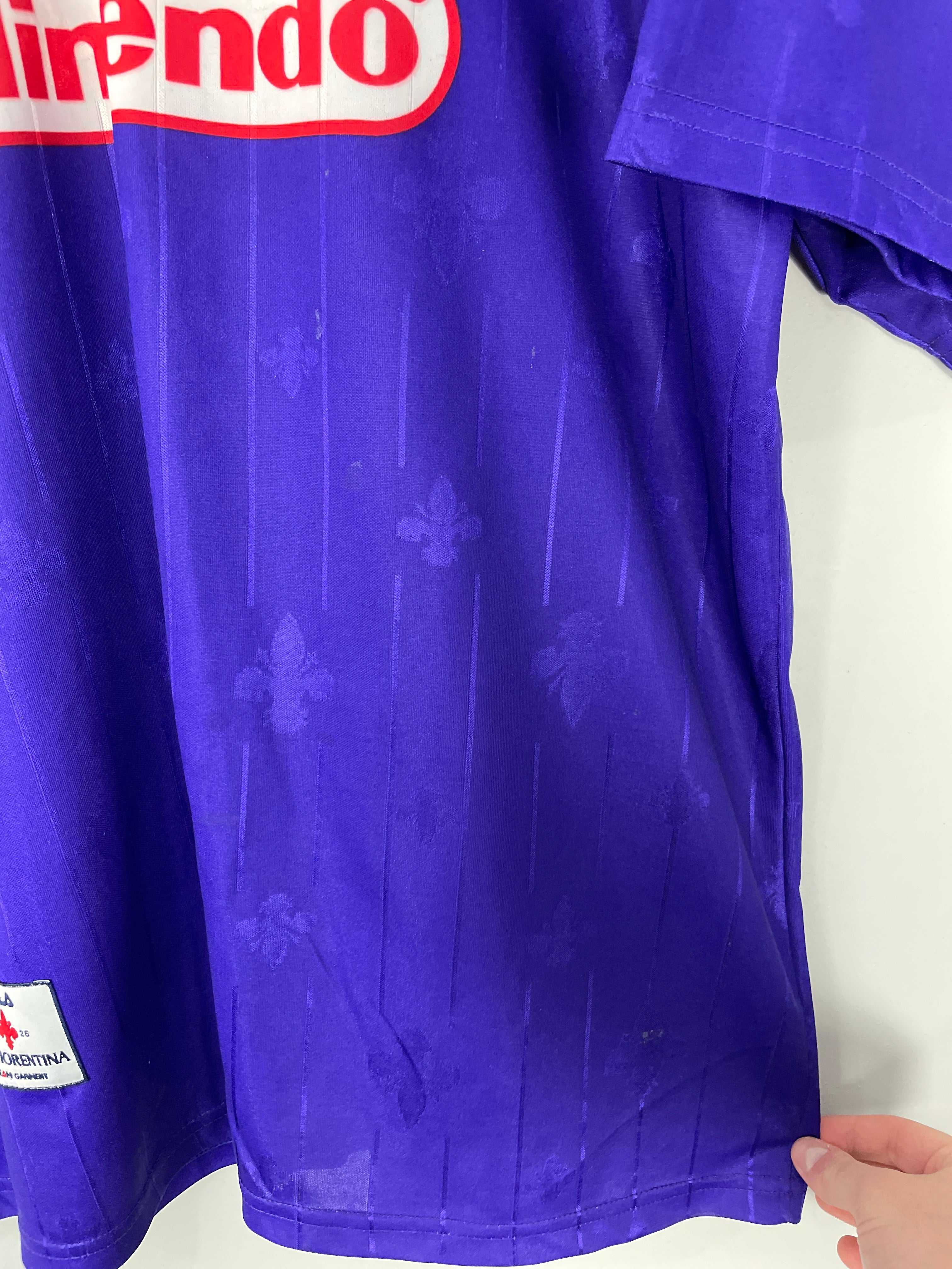 Shop 1997/98 FIORENTINA BATISTUTA #9 HOME SHIRT (XL) FILA, classic football shirts, vintage football shirts & retro soccer jerseys at Cult Kits