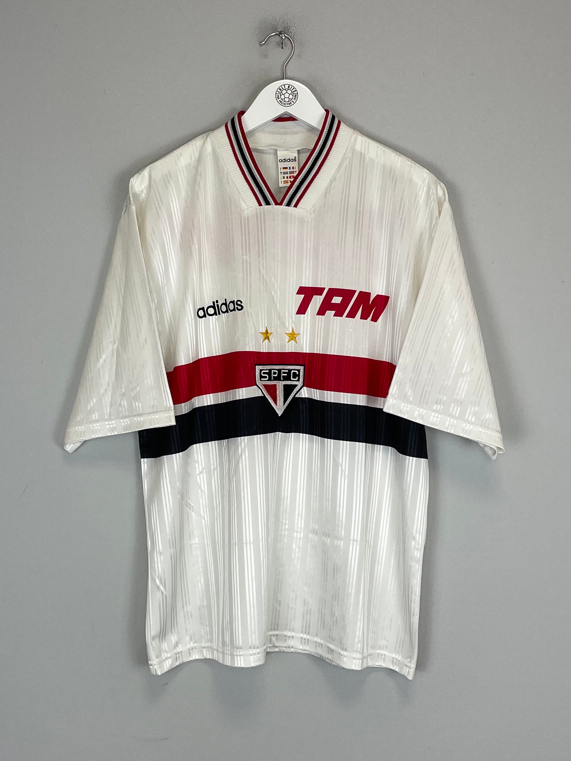 Shop 1996 SAO PAULO HOME SHIRT (L) ADIDAS, classic football shirts, vintage football shirts & retro soccer jerseys at Cult Kits