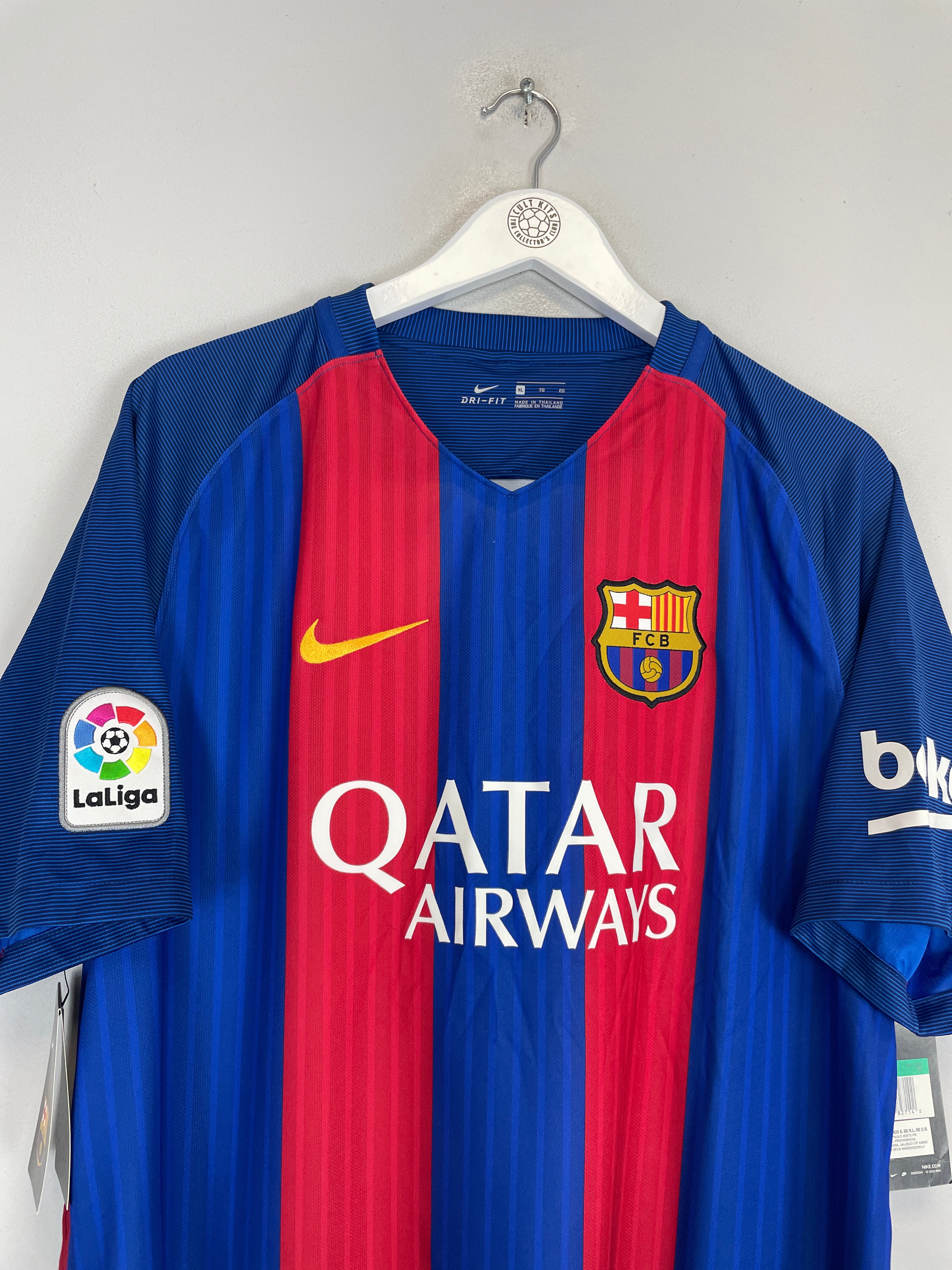 Shop 2016/17 BARCELONA MESSI #10 *BNWT* HOME SHIRT (XL) NIKE, classic football shirts, vintage football shirts & retro soccer jerseys at Cult Kits