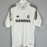 Shop 2005/06 REAL MADRID HOME SHIRT (L) ADIDAS, classic football shirts, vintage football shirts & retro soccer jerseys at Cult Kits