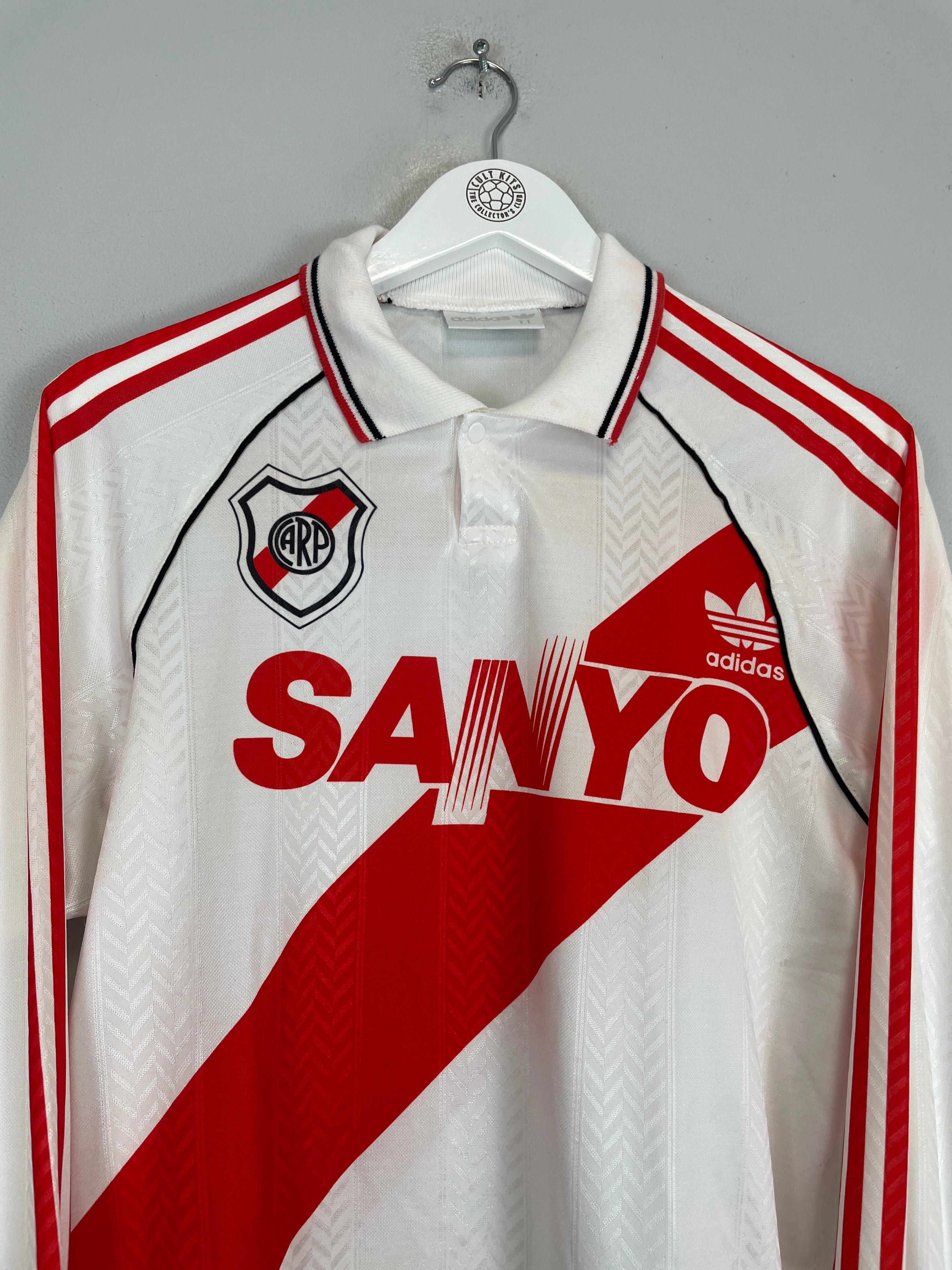 Shop 1992/94 RIVER PLATE L/S HOME SHIRT (M) ADIDAS, classic football shirts, vintage football shirts & retro soccer jerseys at Cult Kits