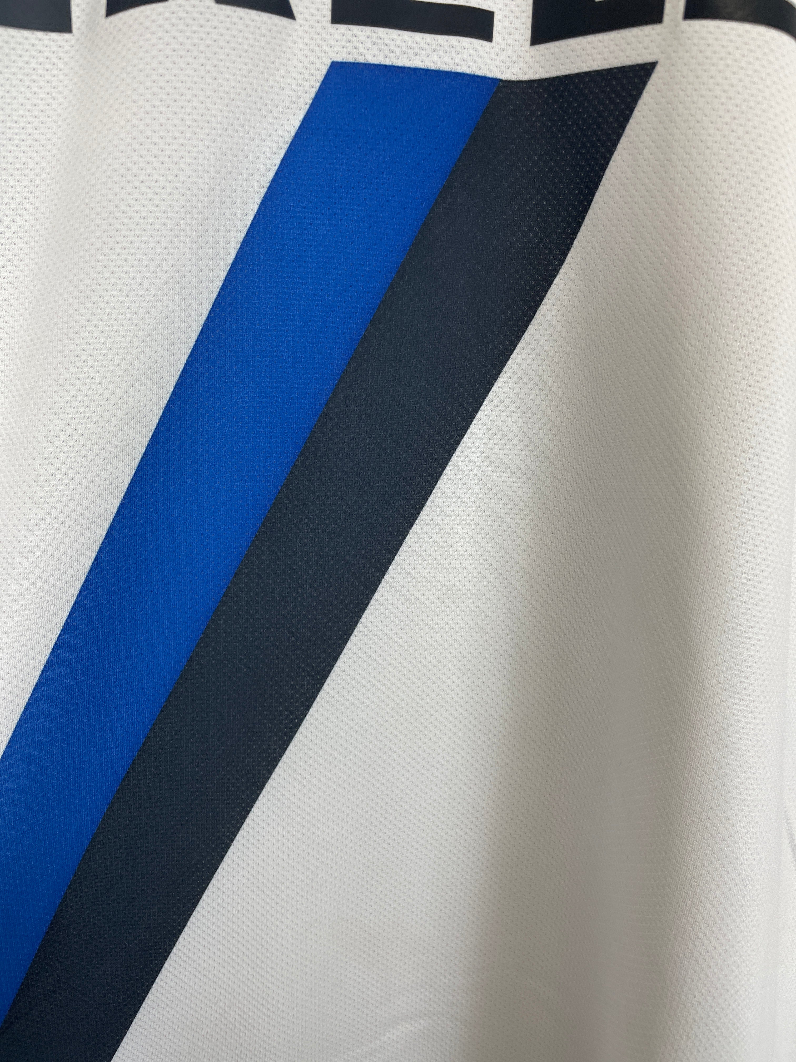 Shop 2011/12 INTER MILAN FORLAN #9 AWAY SHIRT (L) NIKE, classic football shirts, vintage football shirts & retro soccer jerseys at Cult Kits