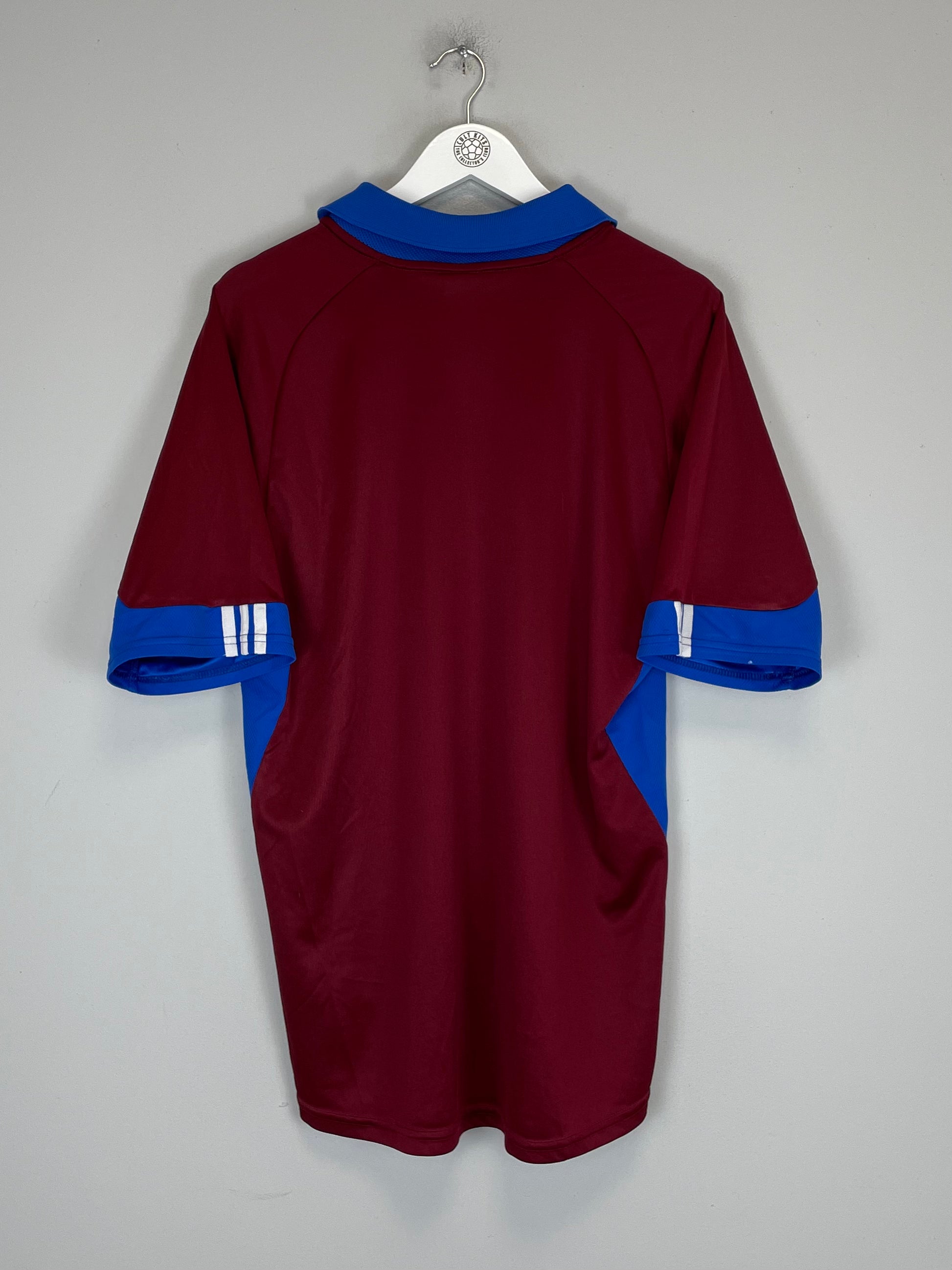 Shop 2001/02 SERVETTE HOME SHIRT (L) ADIDAS, classic football shirts, vintage football shirts & retro soccer jerseys at Cult Kits