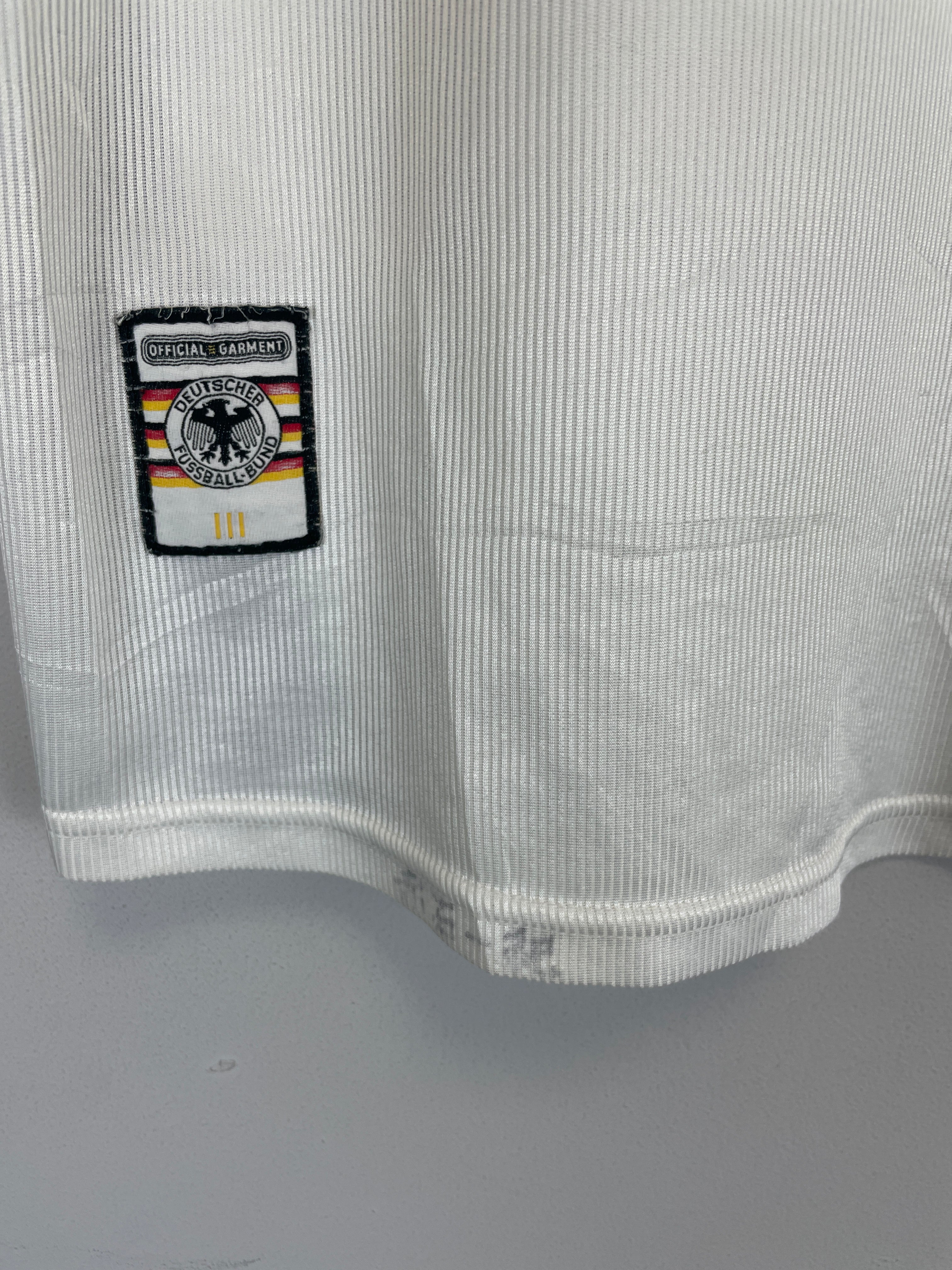 Shop 1998/00 GERMANY MATTHAUS #8 HOME SHIRT (L) ADIDAS, classic football shirts, vintage football shirts & retro soccer jerseys at Cult Kits