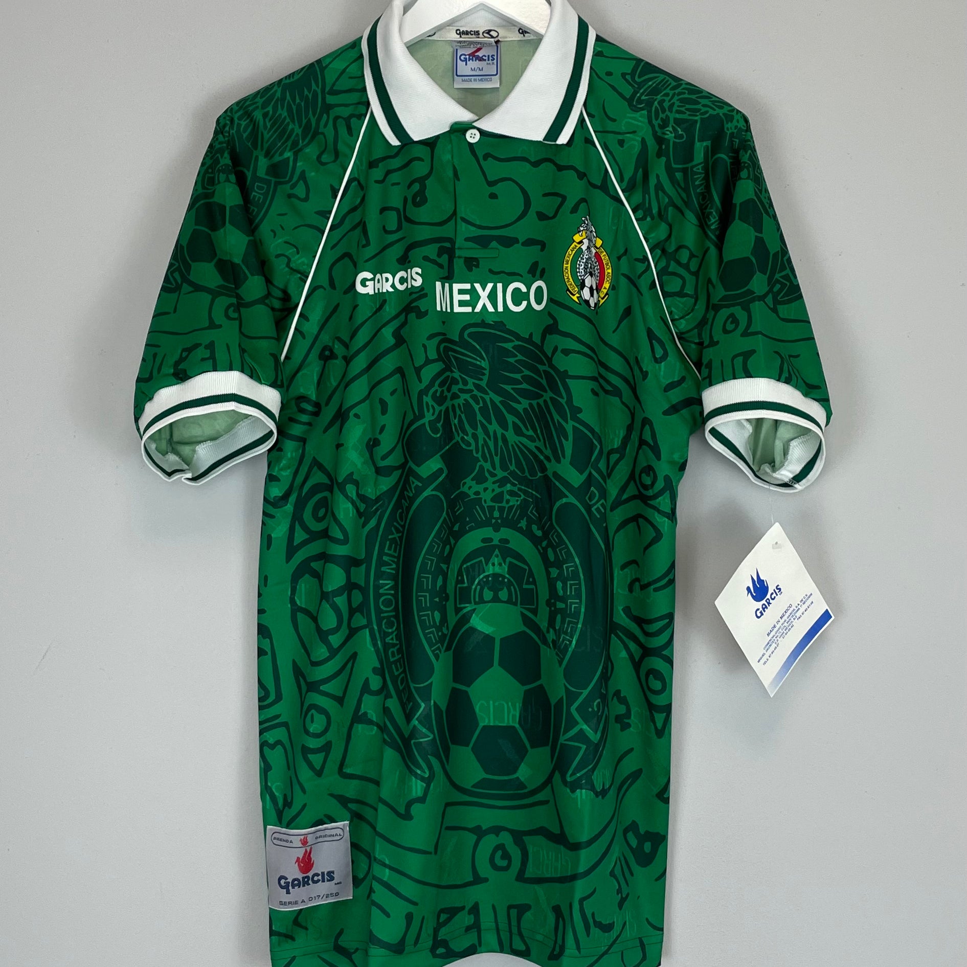 Shop 1999 MEXICO *BNWT* HOME SHIRT (M) GARCIS, classic football shirts, vintage football shirts & retro soccer jerseys at Cult Kits