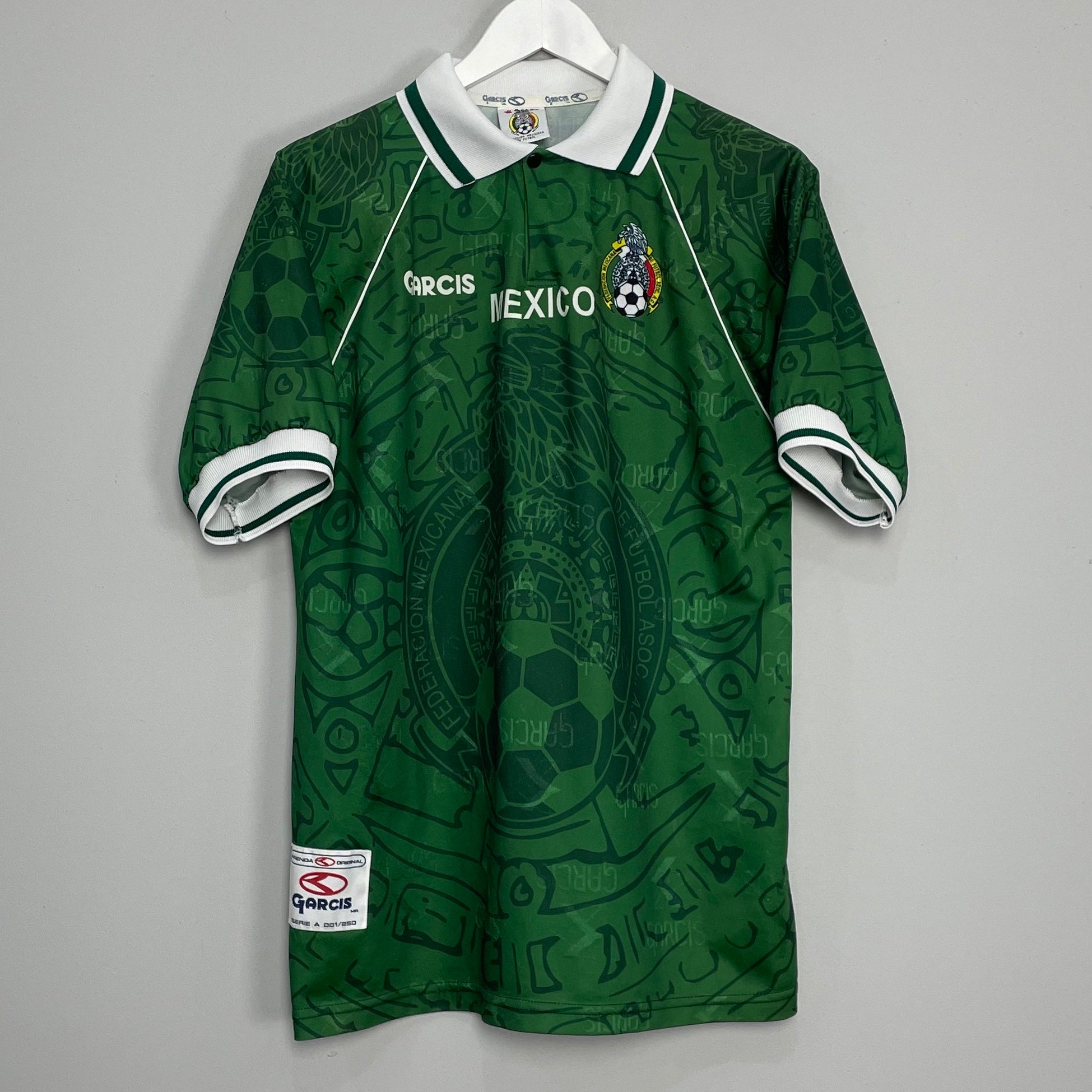 Shop 1999 MEXICO HOME SHIRT (M) GARCIS, classic football shirts, vintage football shirts & retro soccer jerseys at Cult Kits