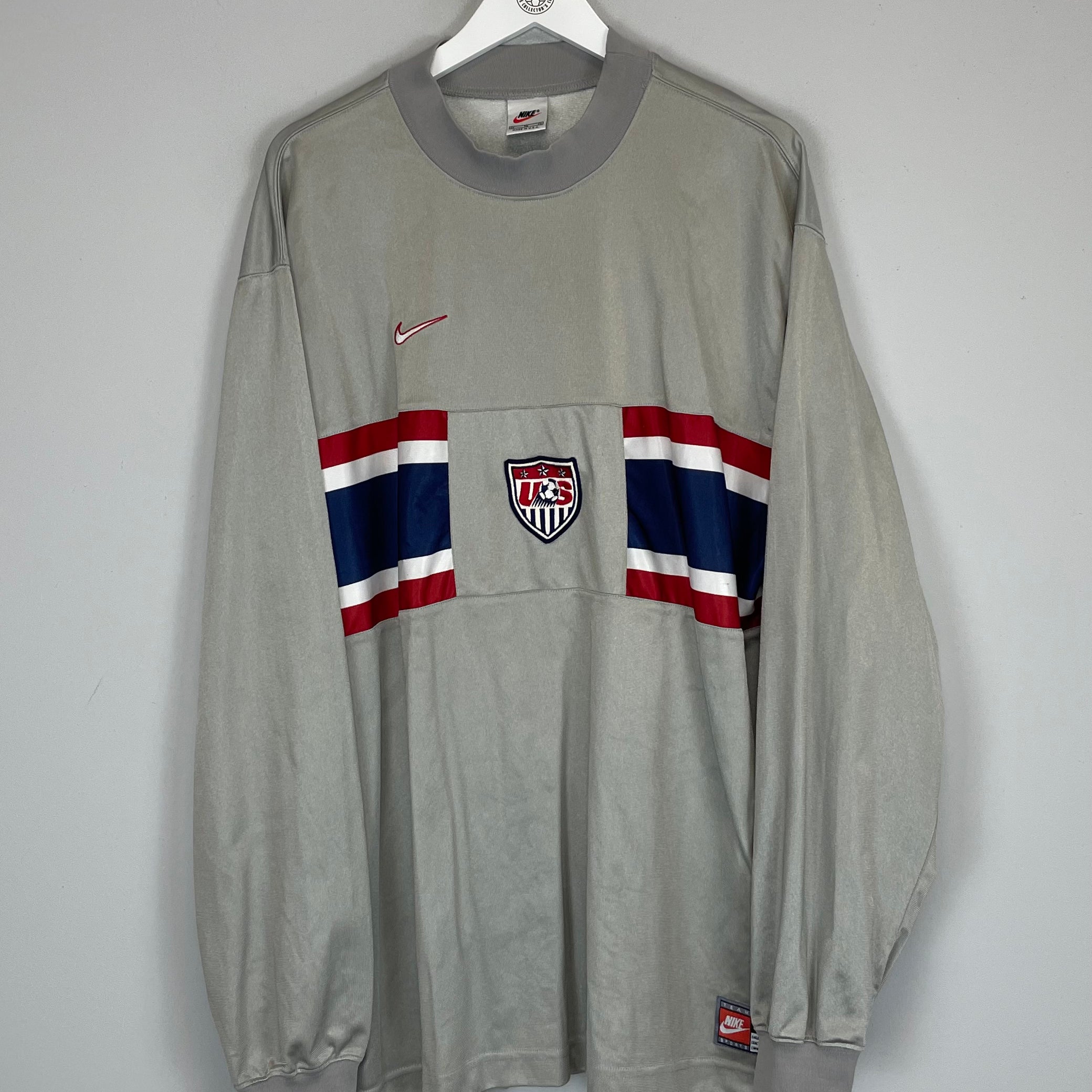 Shop 1995/98 USA GK SHIRT (XL) NIKE, classic football shirts, vintage football shirts & retro soccer jerseys at Cult Kits