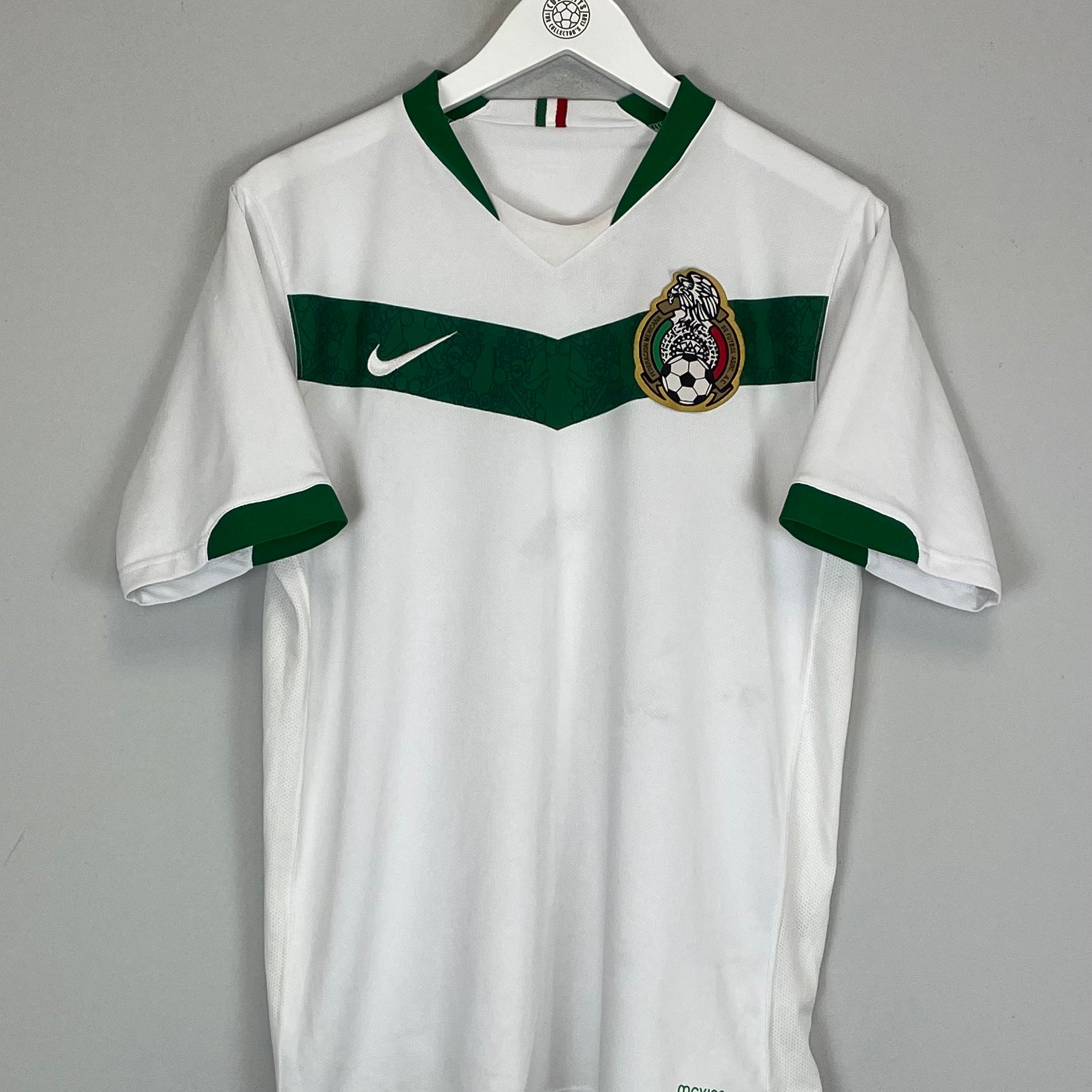 Shop 2006/07 MEXICO AWAY SHIRT (M) NIKE, classic football shirts, vintage football shirts & retro soccer jerseys at Cult Kits