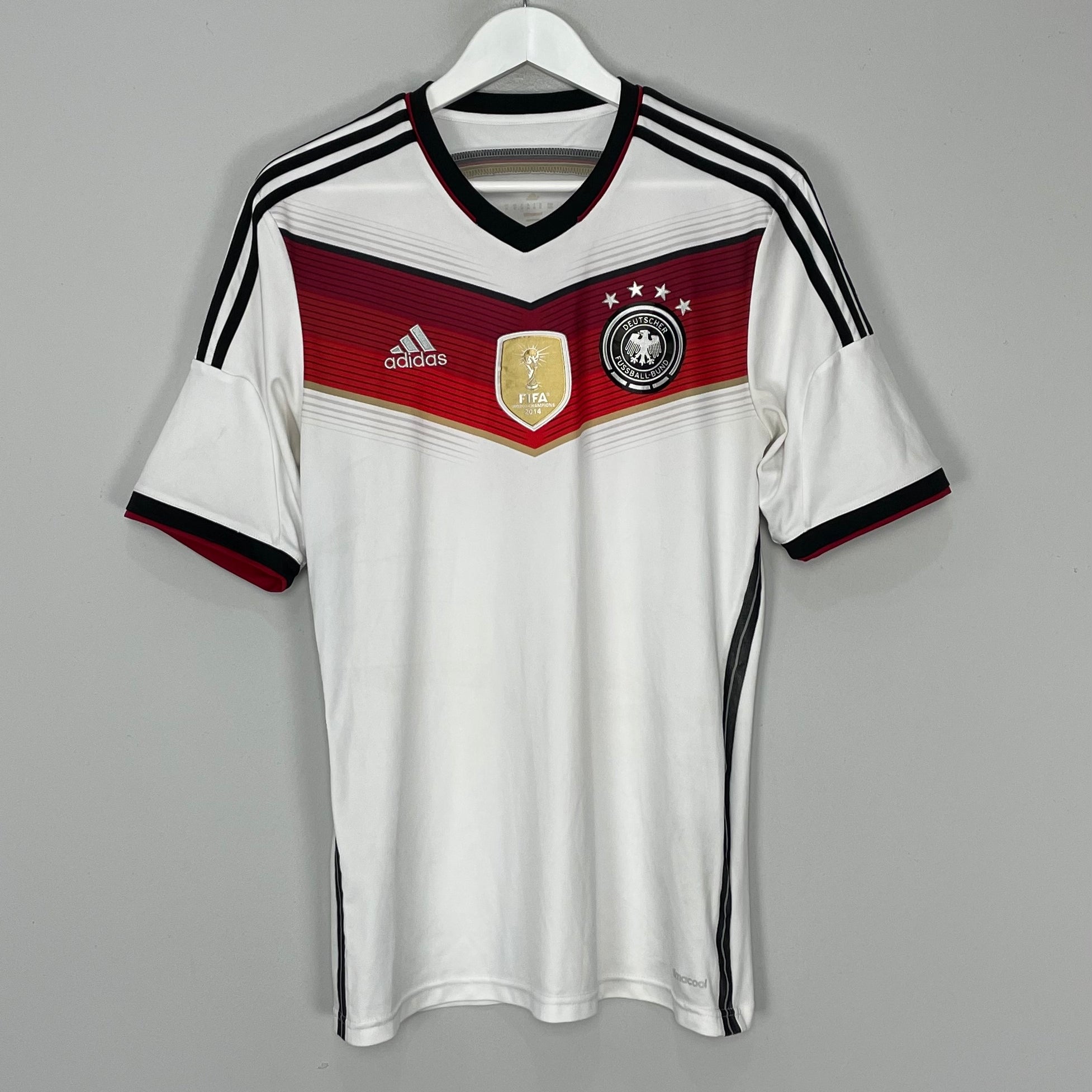 Shop 2014/15 GERMANY HOME SHIRT (M) ADIDAS, classic football shirts, vintage football shirts & retro soccer jerseys at Cult Kits