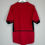 Shop 2002/04 MANCHESTER UNITED HOME SHIRT (M) NIKE, classic football shirts, vintage football shirts & retro soccer jerseys at Cult Kits