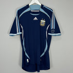 Shop 2006/07 ARGENTINA AWAY SHIRT (XL) ADIDAS, classic football shirts, vintage football shirts & retro soccer jerseys at Cult Kits