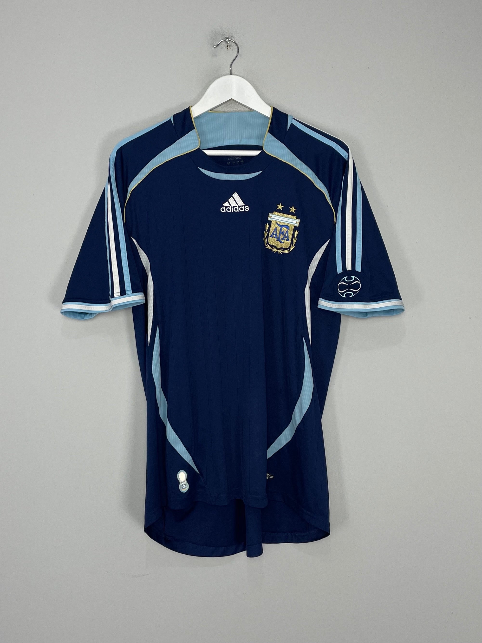 Shop 2006/07 ARGENTINA AWAY SHIRT (XL) ADIDAS, classic football shirts, vintage football shirts & retro soccer jerseys at Cult Kits